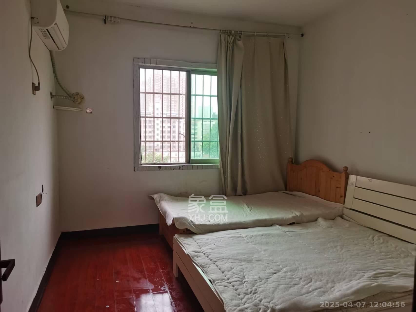 马王堆陶瓷建材新城  2室2厅1卫   1400.00元/月室内图