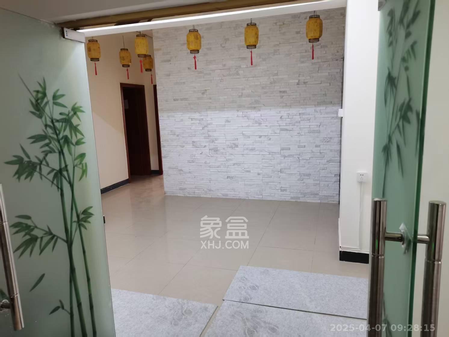 鸿飞大厦 1室1厅1卫 2600.0元/月 鸿飞大厦 1室1厅1卫 2600.0元/月室内图