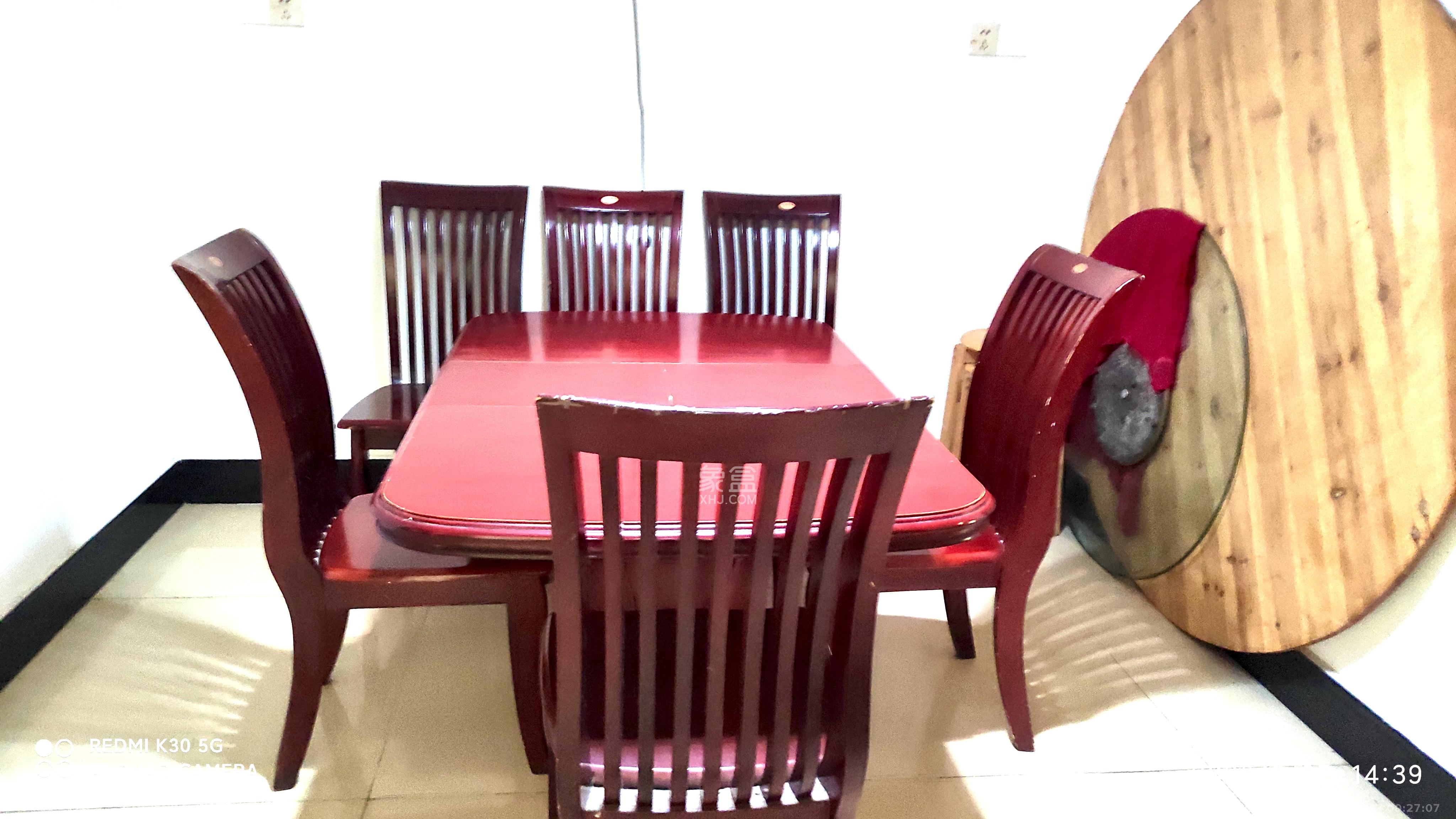 景芳苑  3室2厅1卫    1800.0元/月室内图