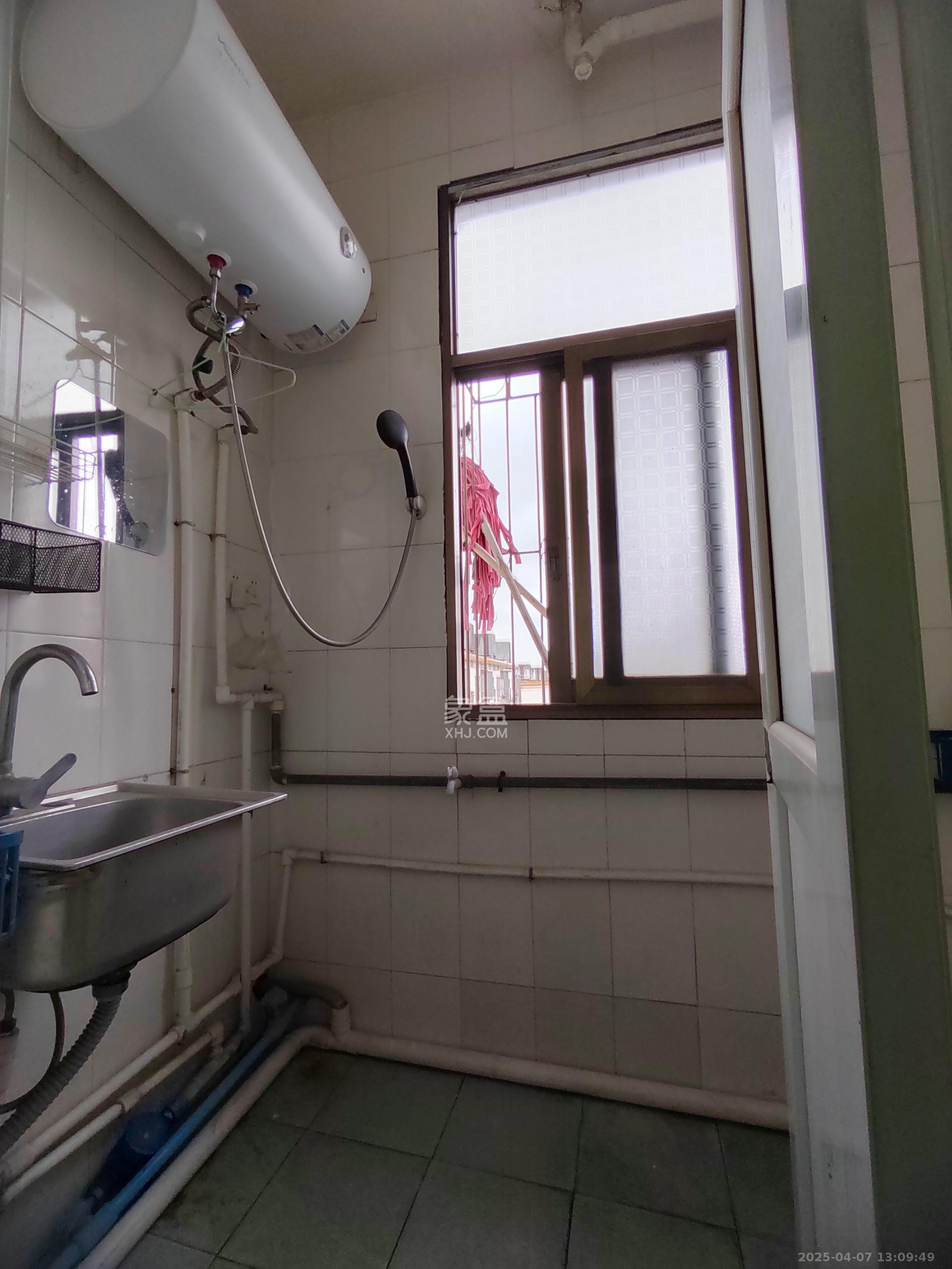 黄金塘社区 1室0厅0卫 1000.0元/月 黄金塘社区 1室0厅0卫 1000.0元/月室内图