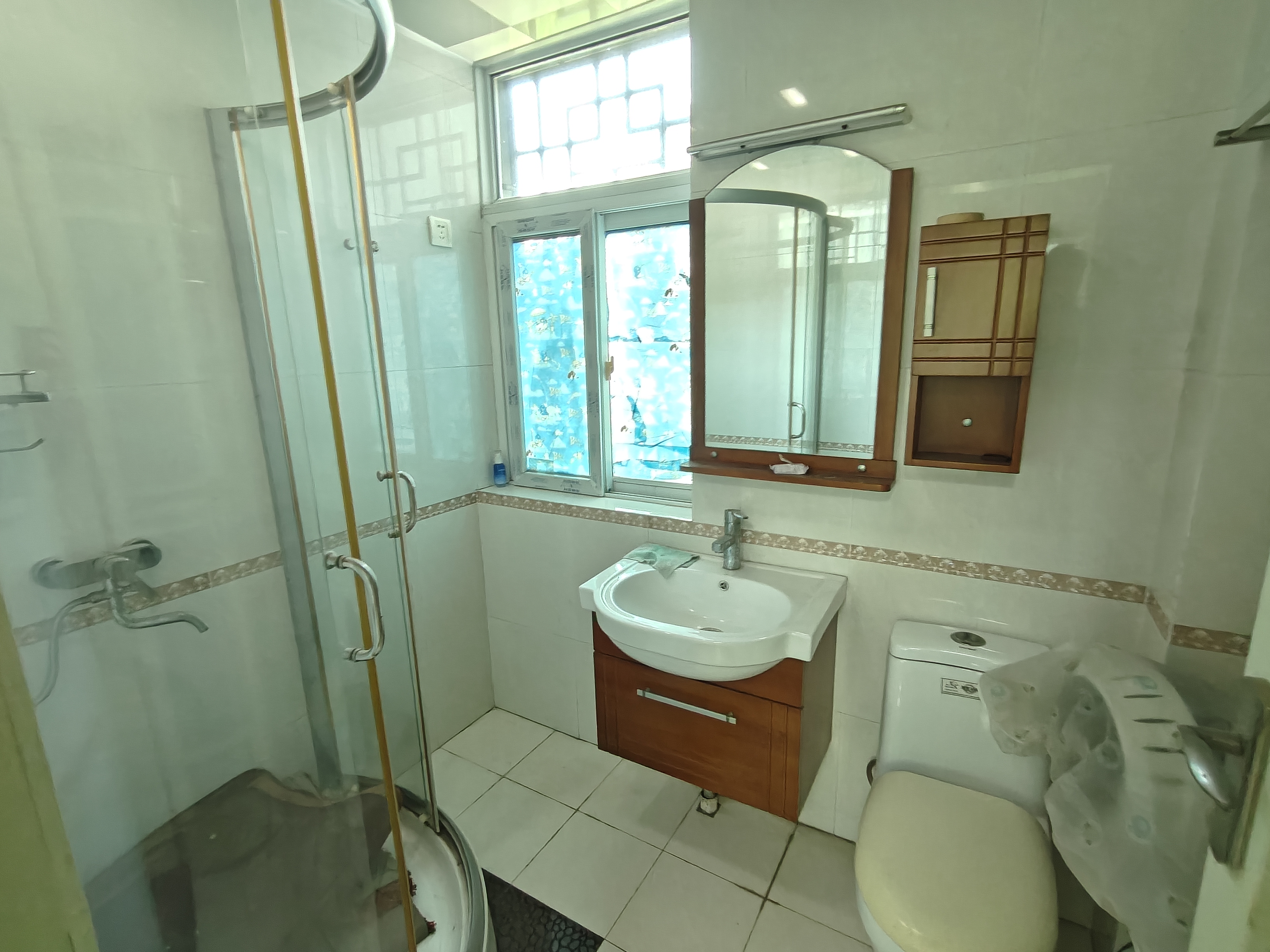 金凤川紫 3室2厅2卫 1200.0元/月 金凤川紫 3室2厅2卫 1200.0元/月室内图