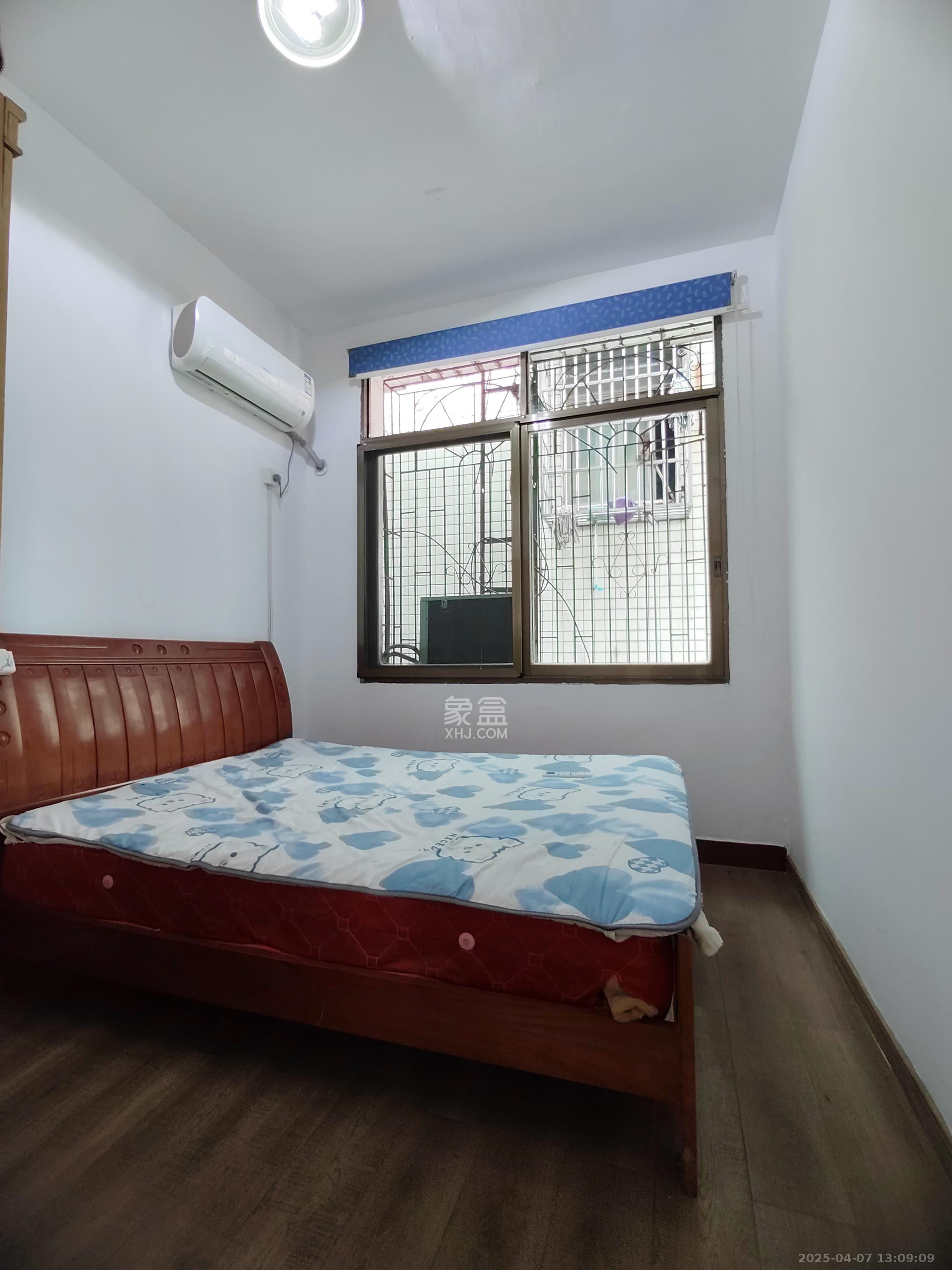 黄金塘社区 1室0厅0卫 1000.0元/月 黄金塘社区 1室0厅0卫 1000.0元/月室内图