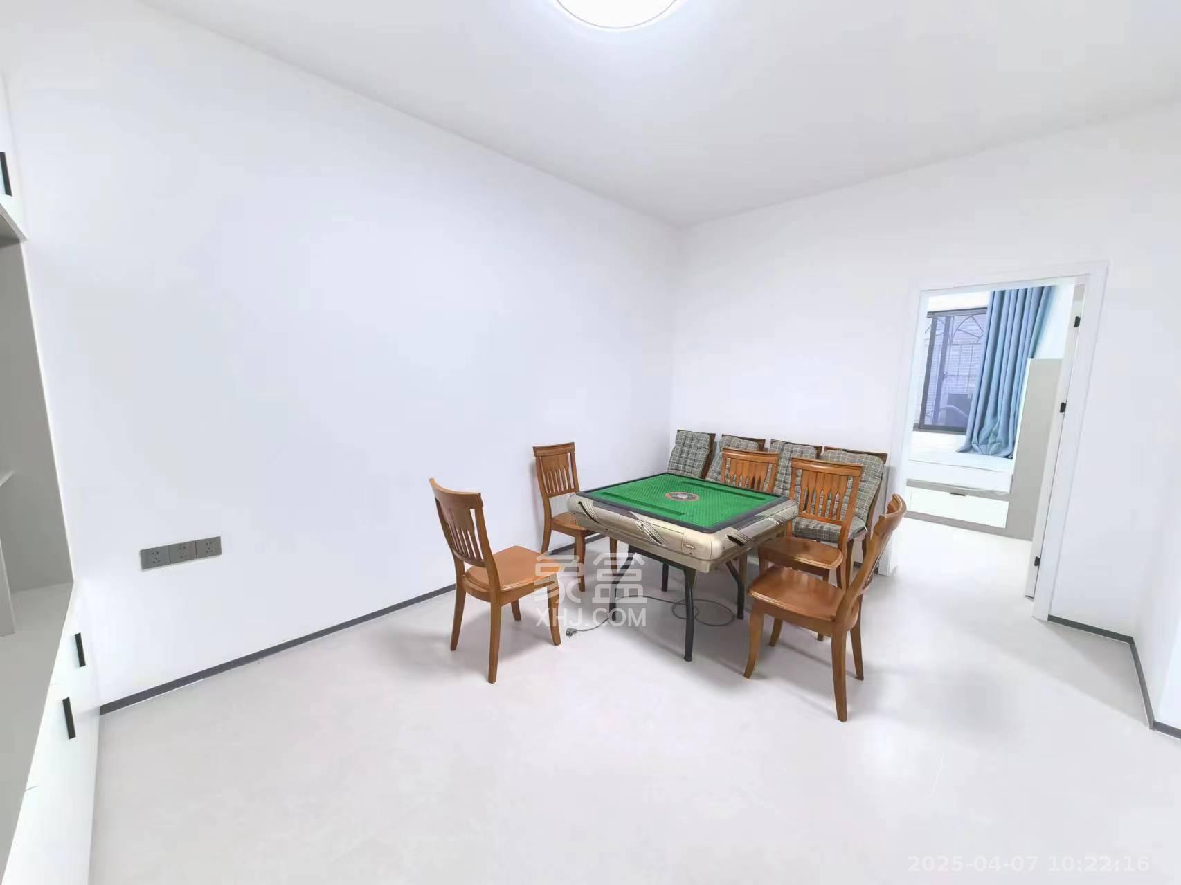 明德宿舍崇文楼(泰安小院) 3室2厅1卫 3200.0元/月 明德宿舍崇文楼(泰安小院) 3室2厅1卫 3200.0元/月室内图