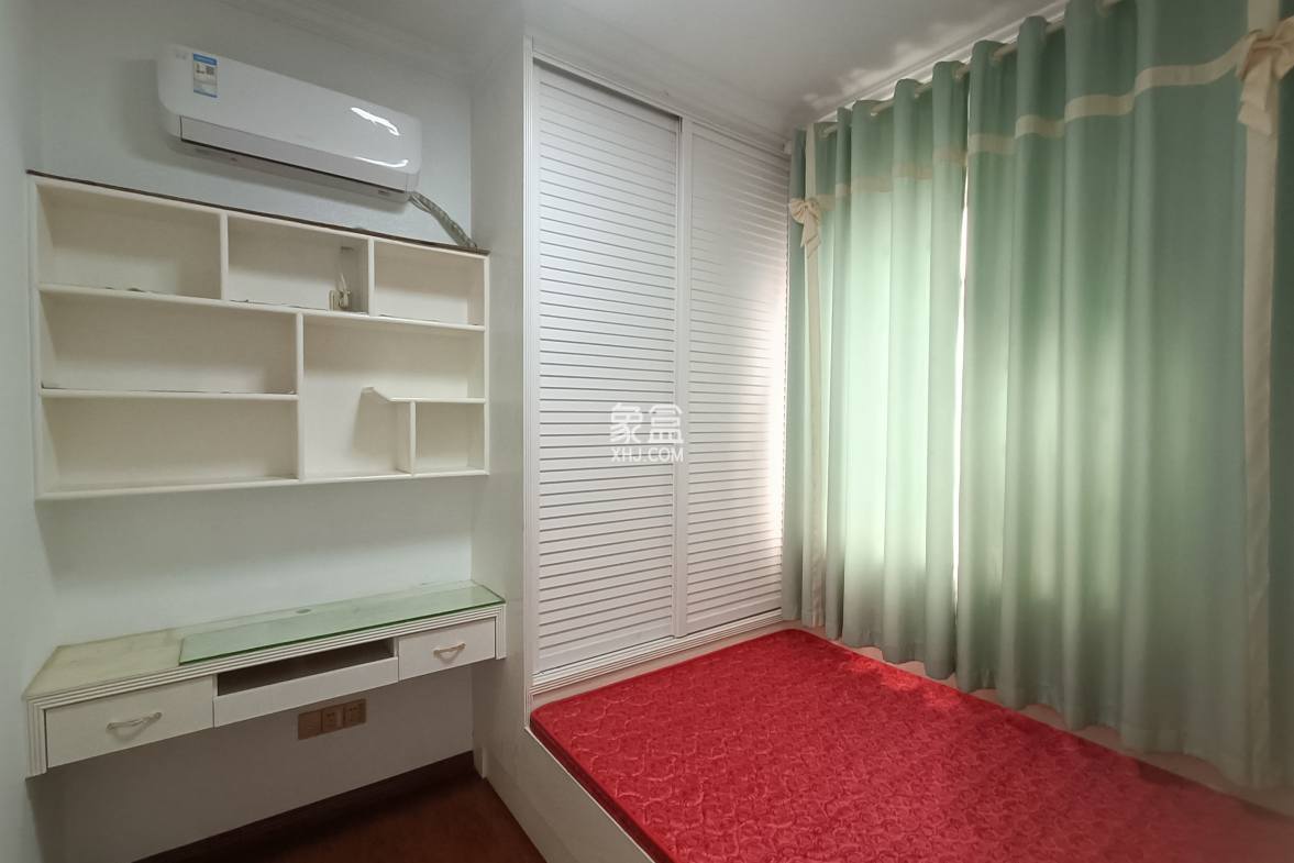 南苑上和二期  4室2厅2卫    2500.0元/月 南苑上和二期  4室2厅2卫    2500.0元/月室内图