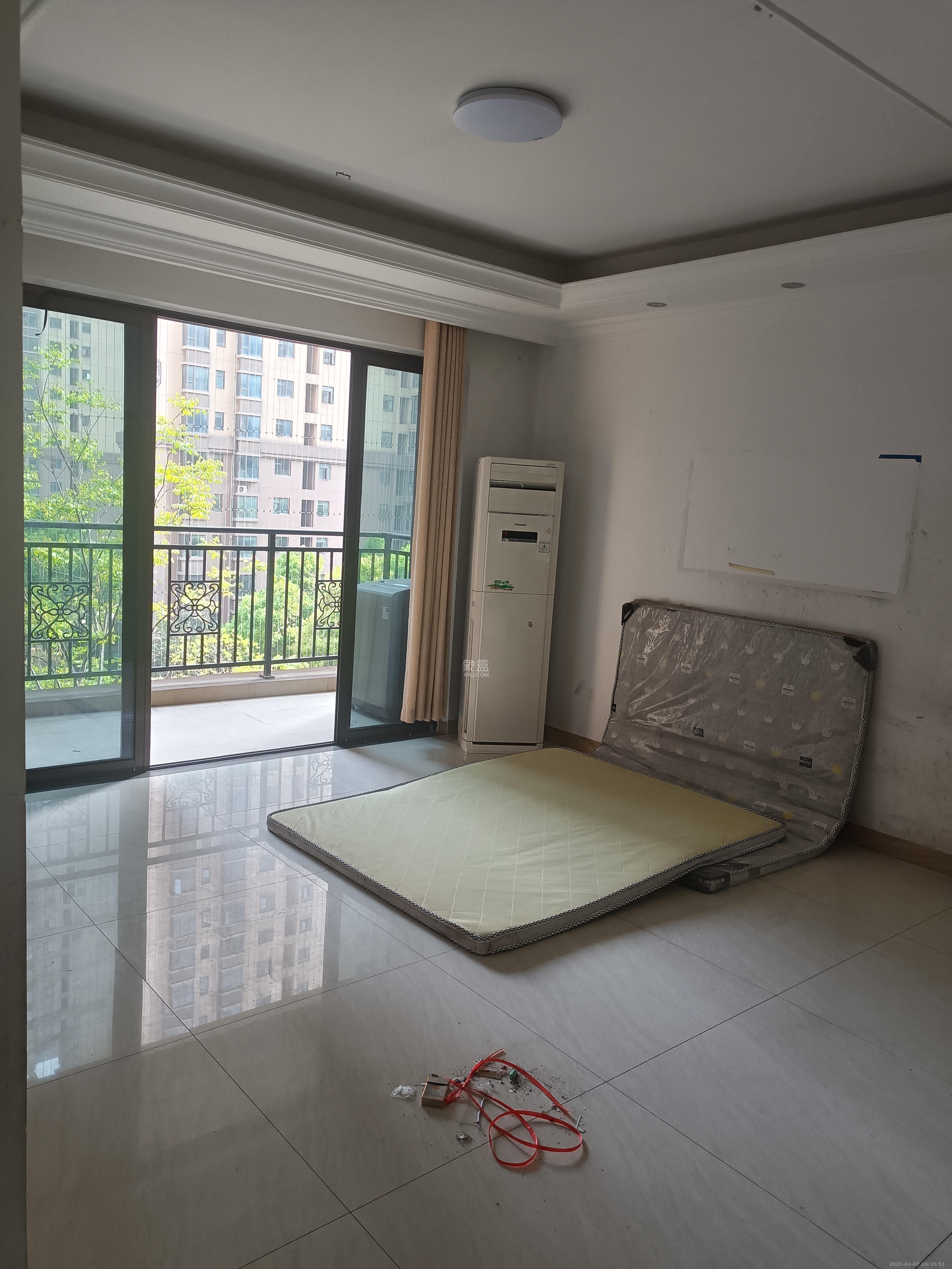 江山帝景哈佛 3室2厅2卫 1900.0元/月 江山帝景哈佛 3室2厅2卫 1900.0元/月室内图