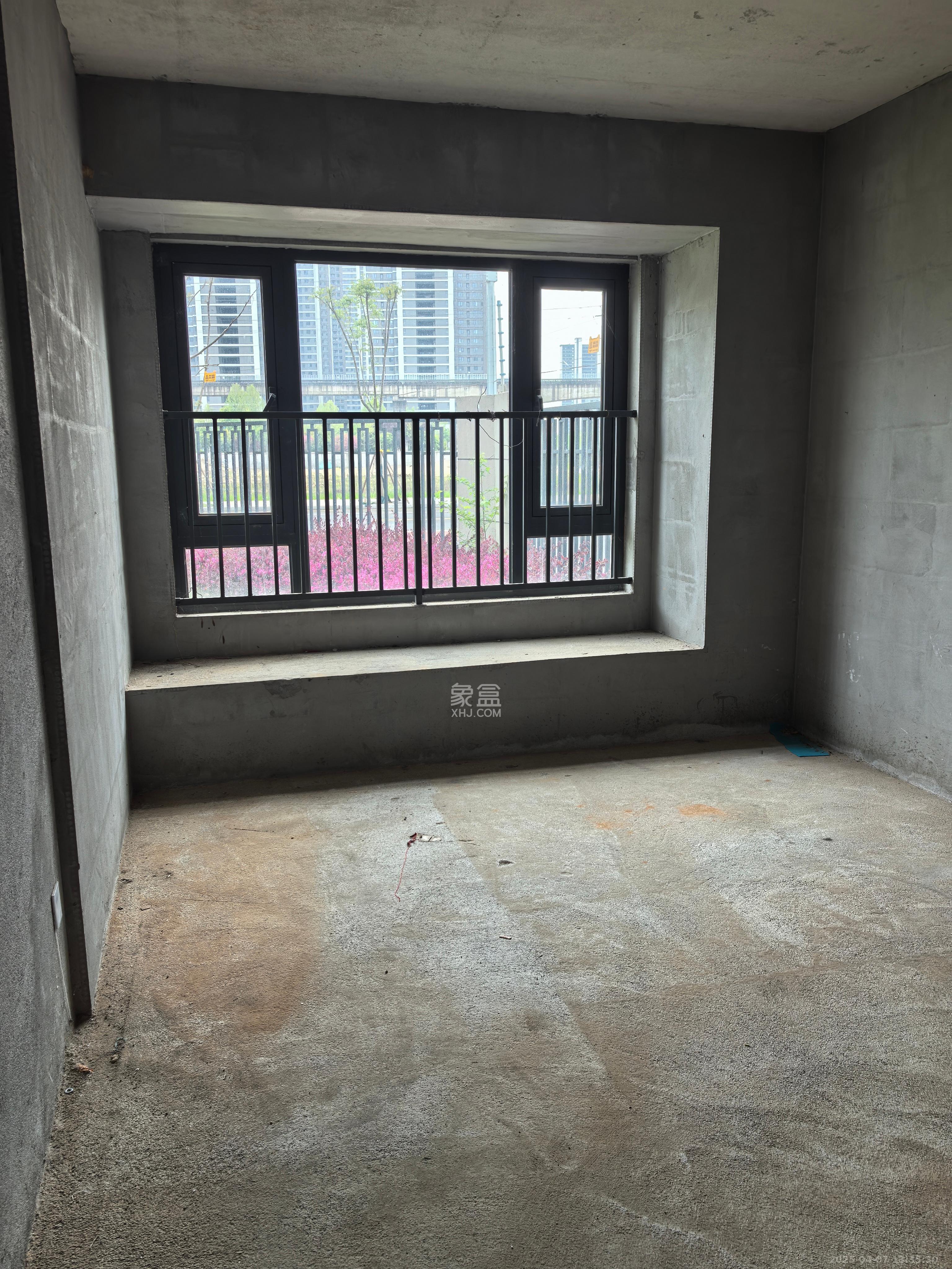 新城明昱东方 4室2厅2卫 1100.0元/月 新城明昱东方 4室2厅2卫 1100.0元/月室内图