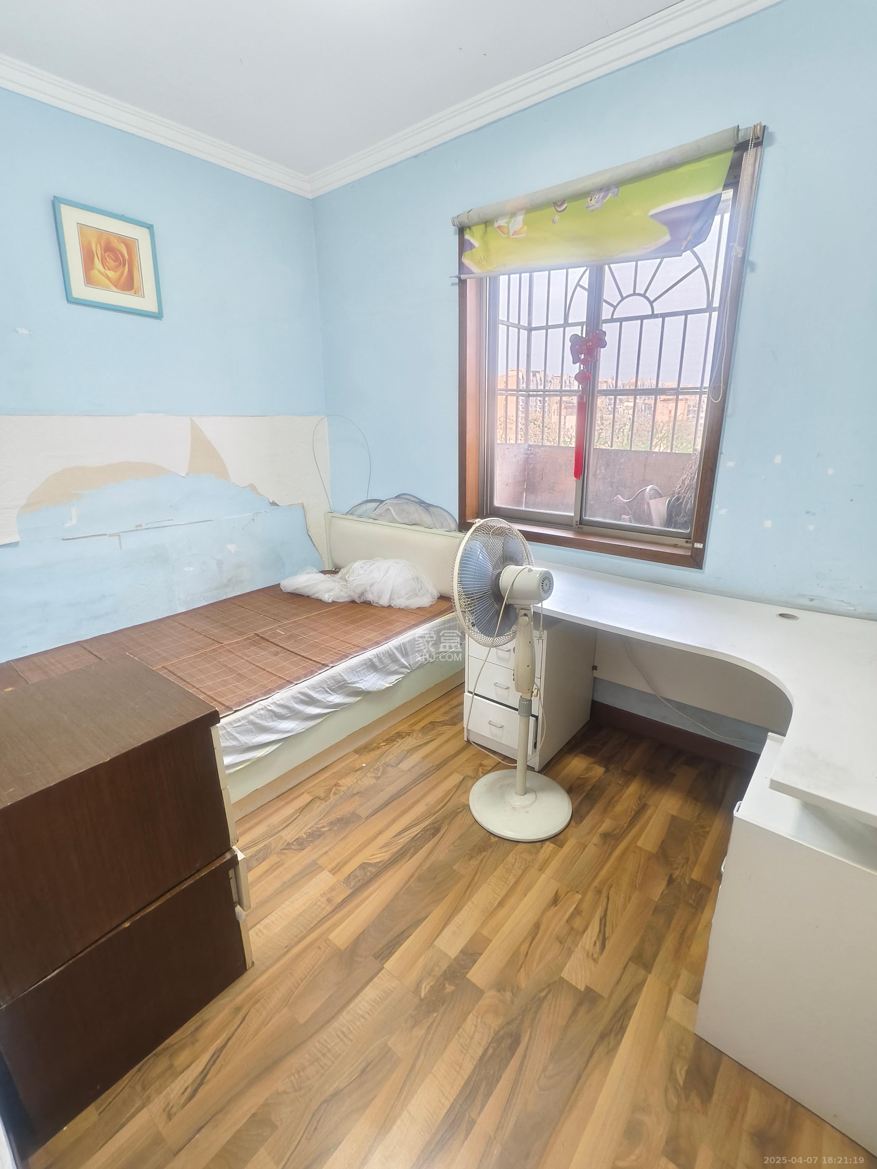 丽都苑 3室1厅1卫 1500.0元/月 丽都苑 3室1厅1卫 1500.0元/月室内图