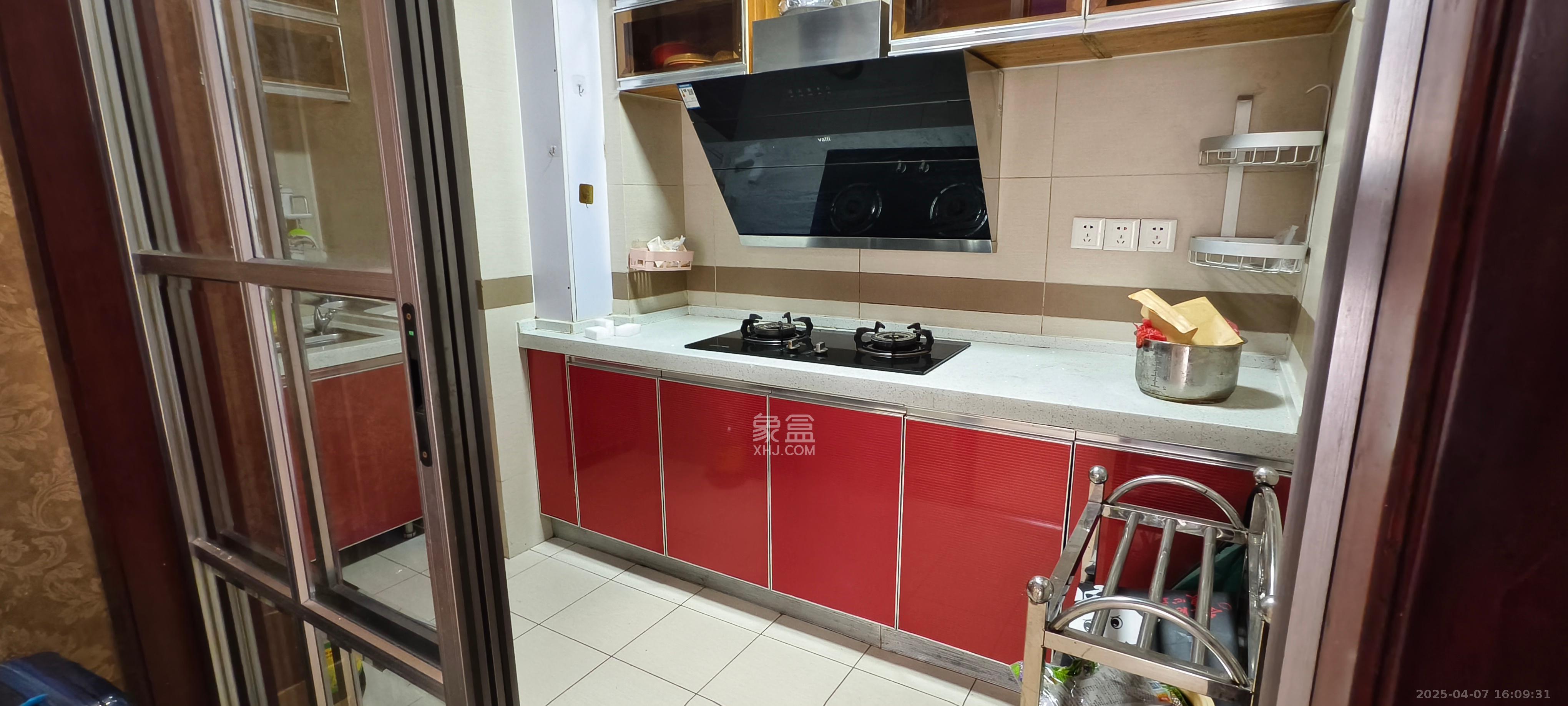 万博汇  2室2厅1卫   3000.00元/月室内图