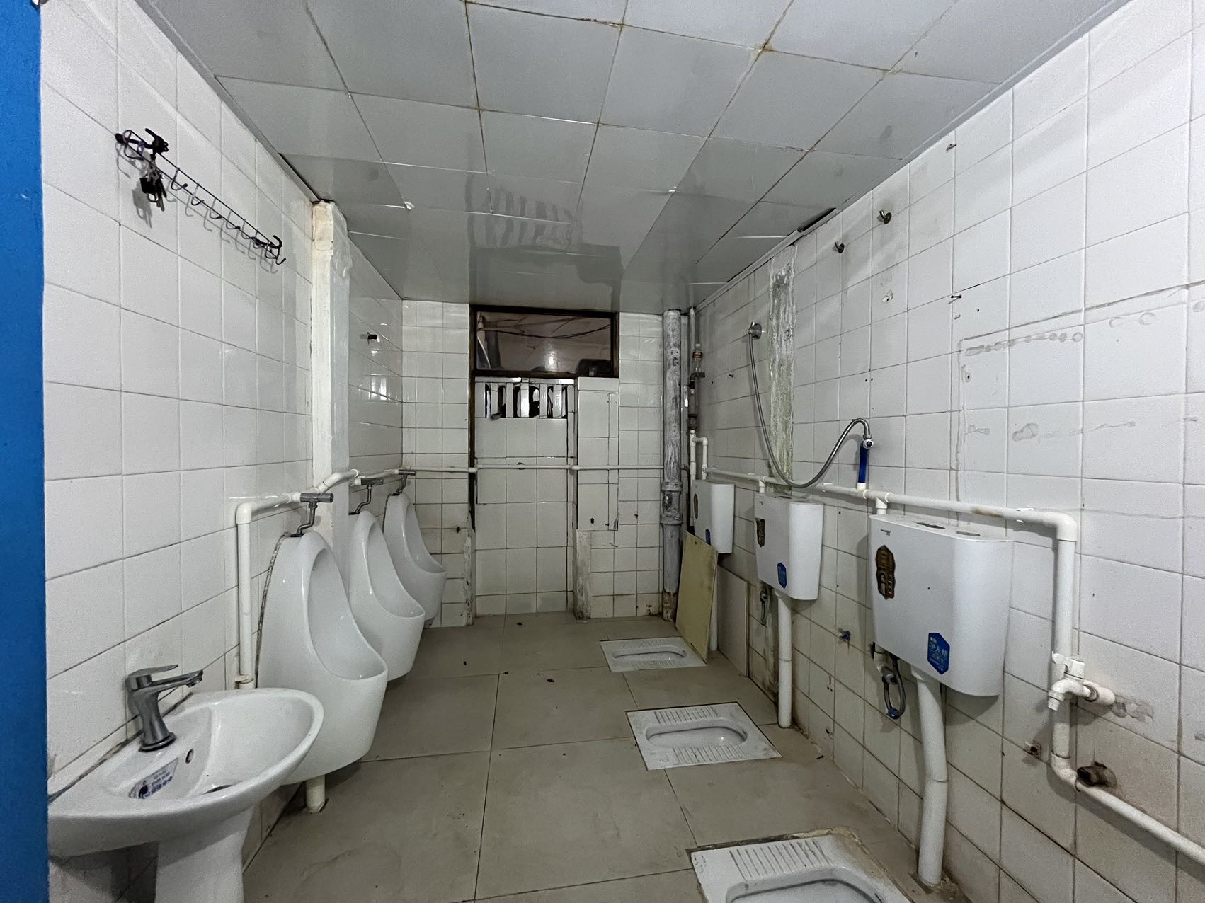 海雁别墅 10室3厅3卫 9000.0元/月 海雁别墅 10室3厅3卫 9000.0元/月室内图