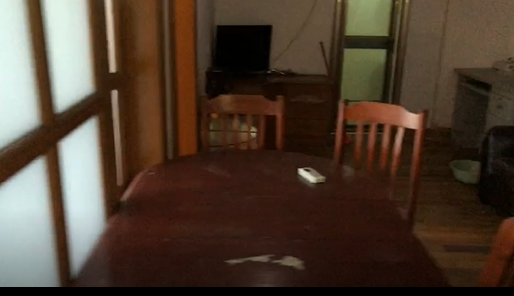 港苑小区 2室1厅1卫 2000.0元/月 港苑小区 2室1厅1卫 2000.0元/月室内图