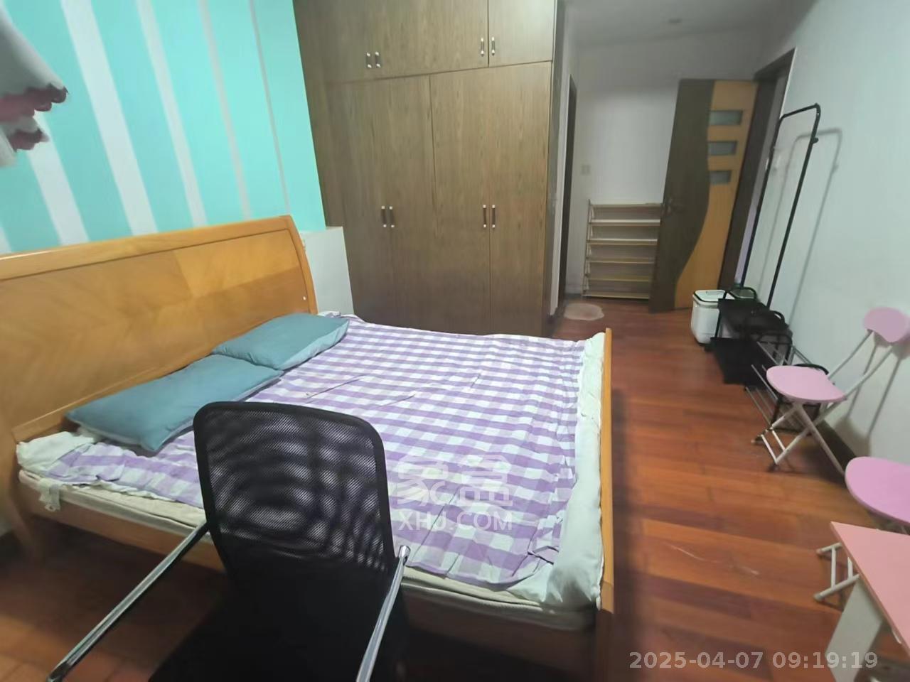 华盛家园  3室2厅1卫   2200.00元/月室内图