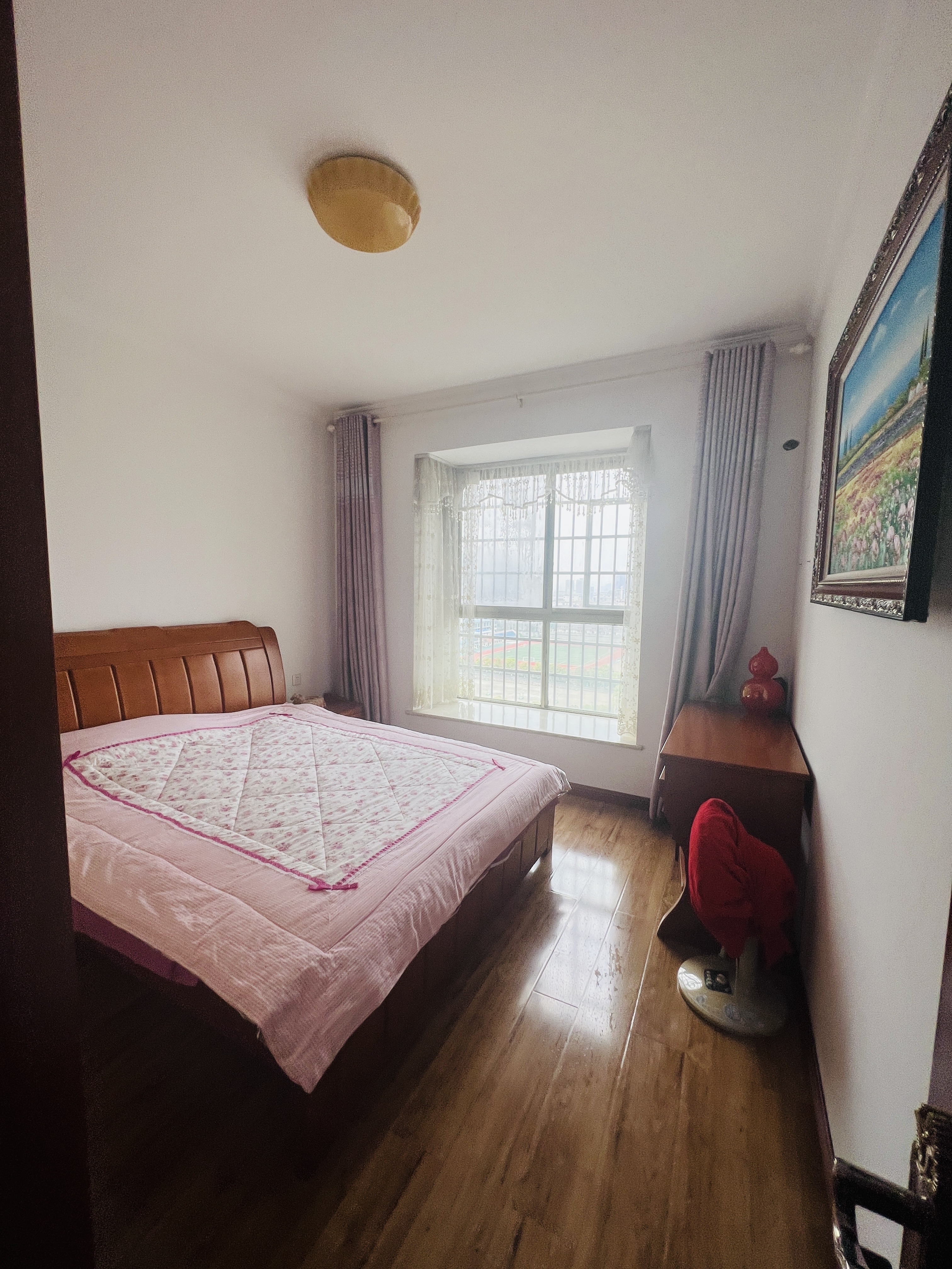 南风苑 1室0厅0卫 78.8万 南风苑 1室0厅0卫 78.8万客厅