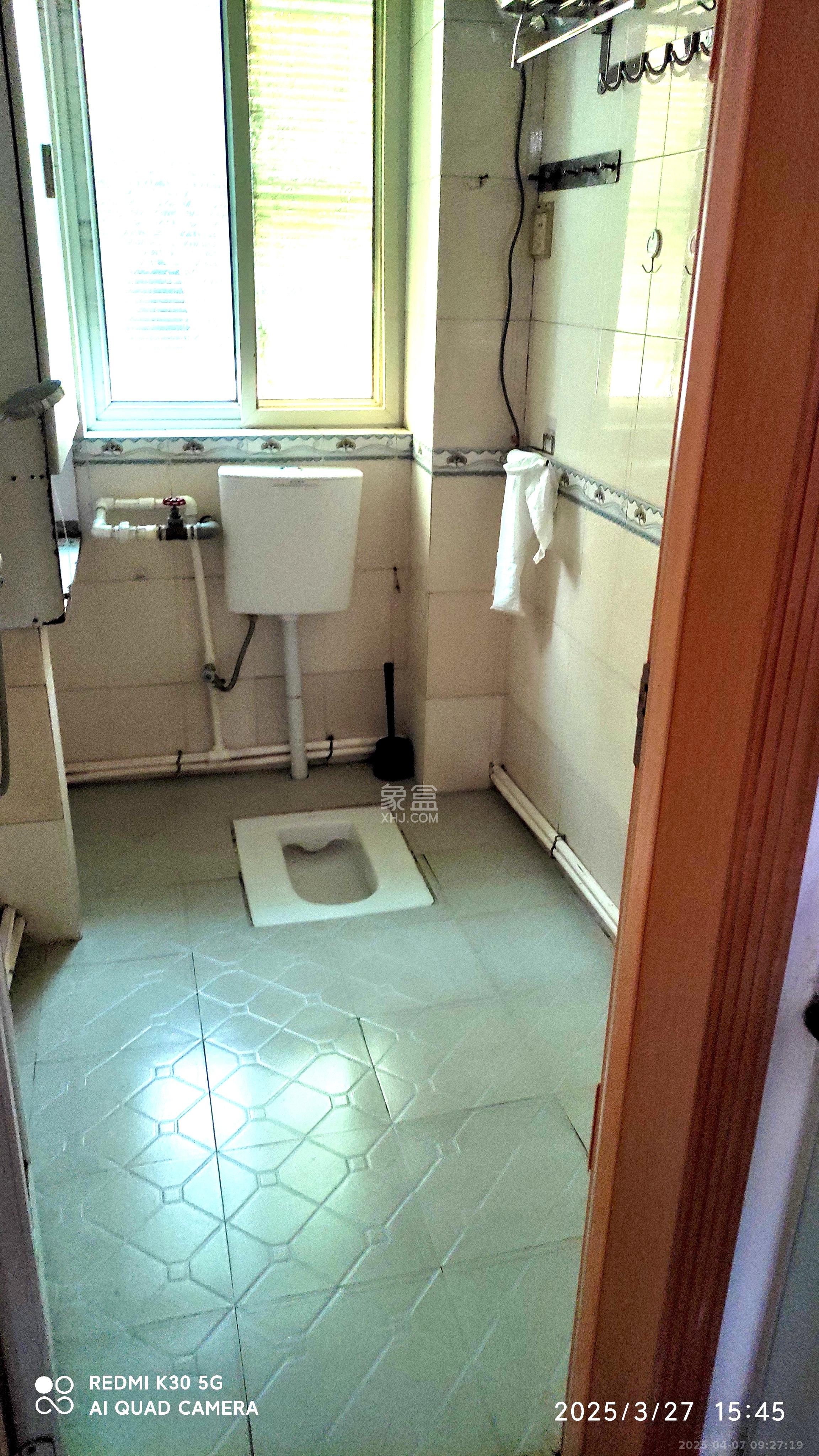 景芳苑  3室2厅1卫    1800.0元/月室内图