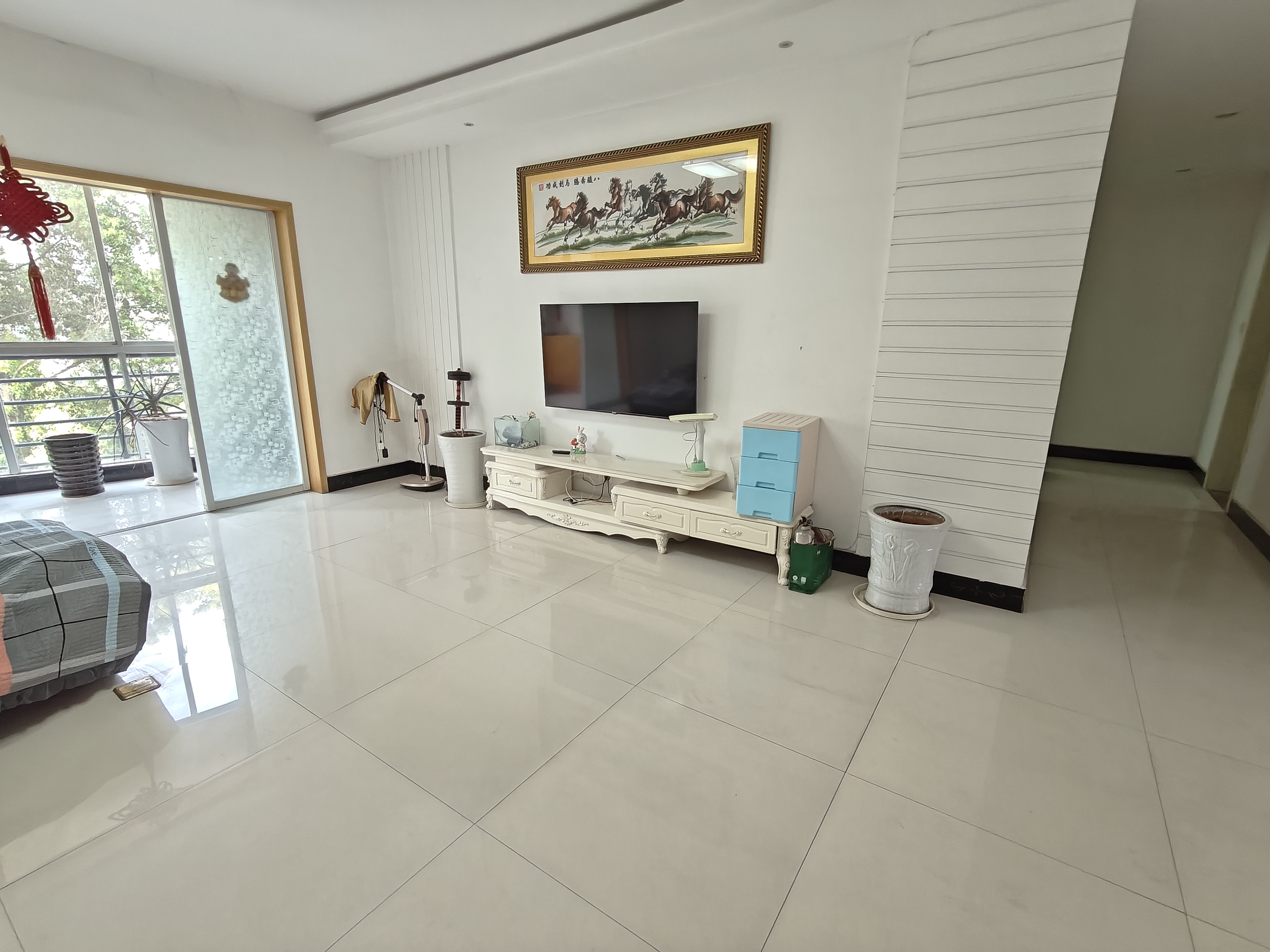 金凤川紫 3室2厅2卫 1200.0元/月 金凤川紫 3室2厅2卫 1200.0元/月室内图