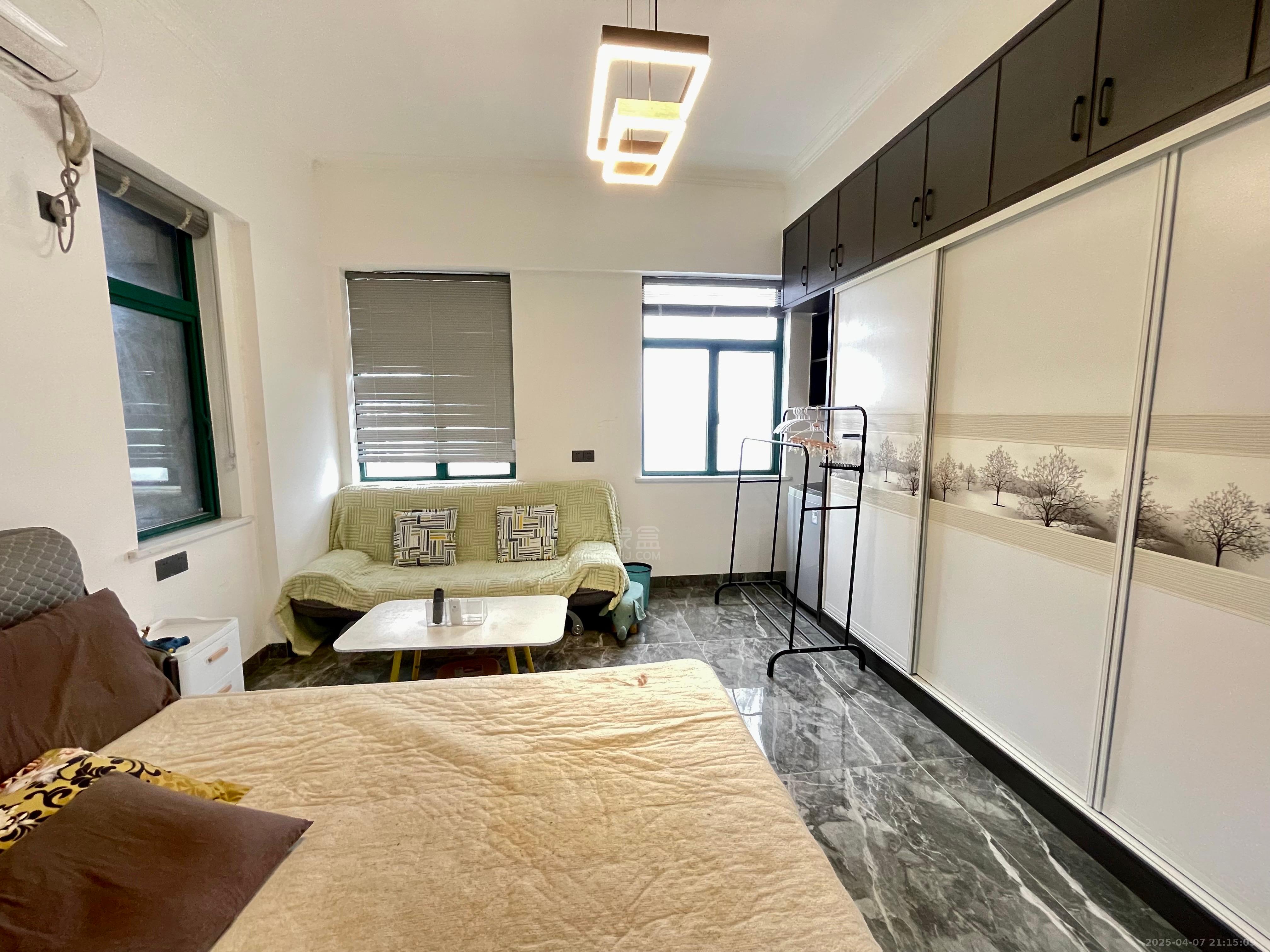 福泰国际 1室1厅1卫 1300.0元/月 福泰国际 1室1厅1卫 1300.0元/月室内图