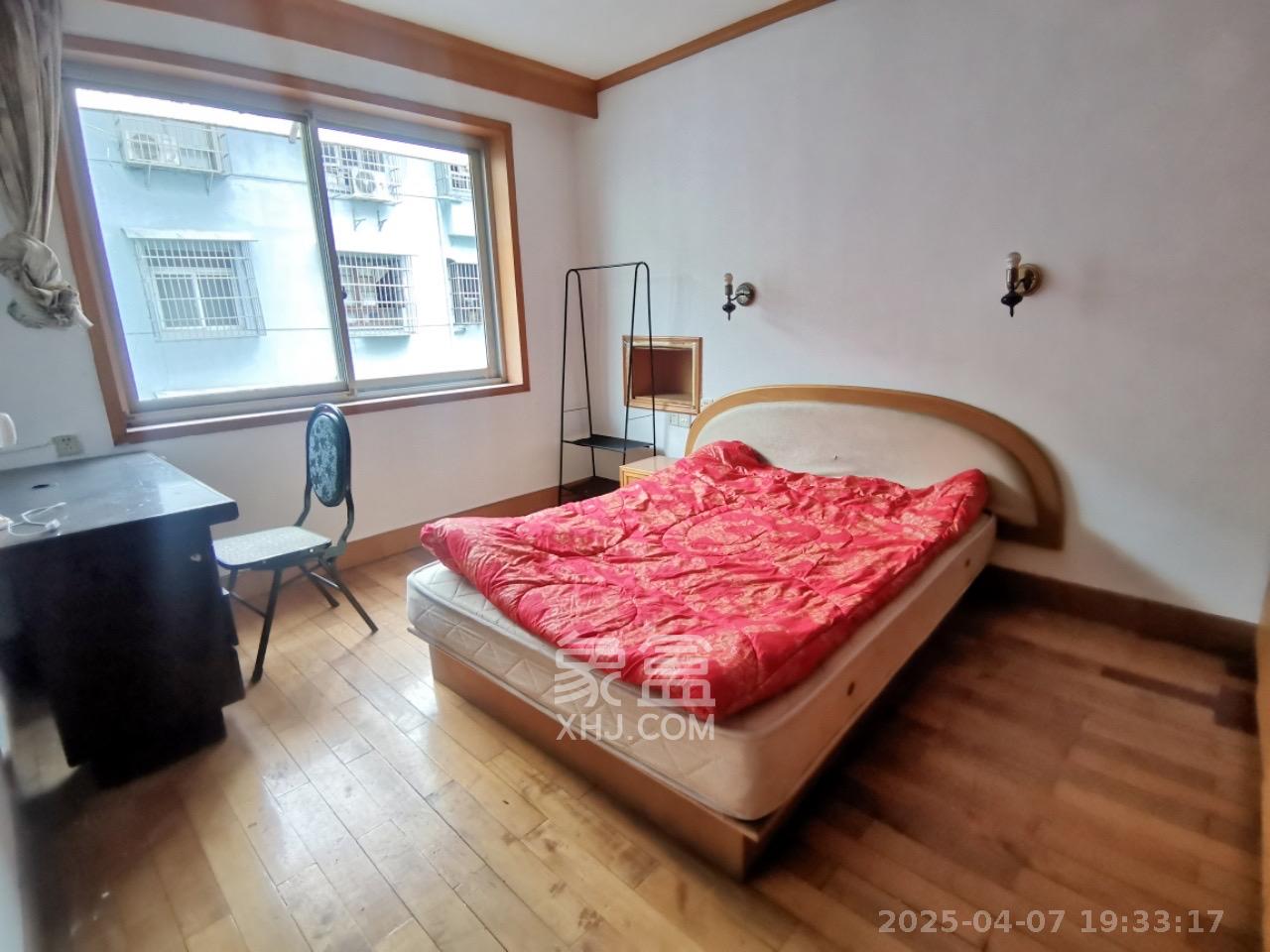 工农新村（工农桥社区）  2室2厅1卫   2300.00元/月室内图