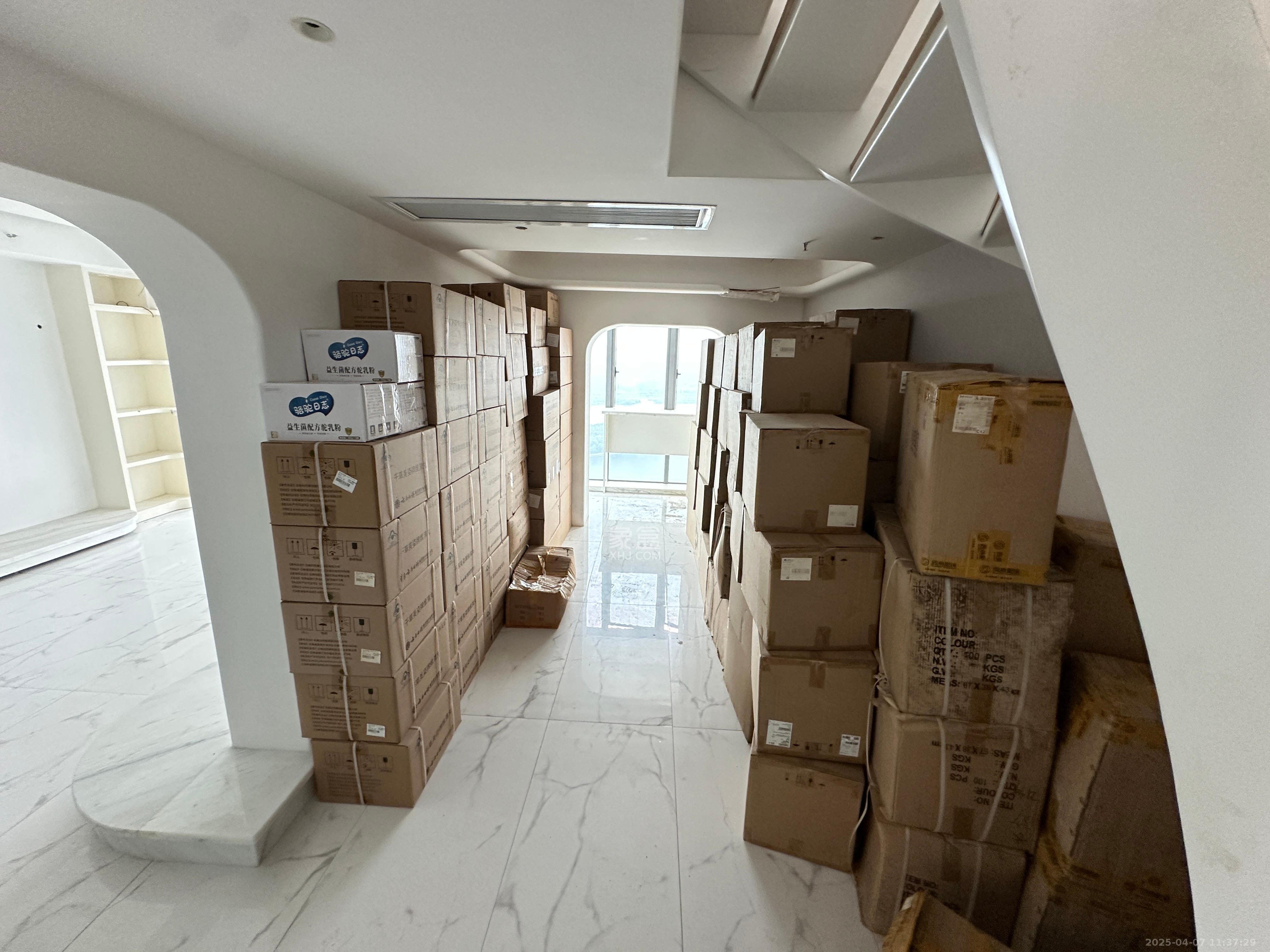 保利国际广场 1室1厅1卫 9000.0元/月 保利国际广场 1室1厅1卫 9000.0元/月室内图