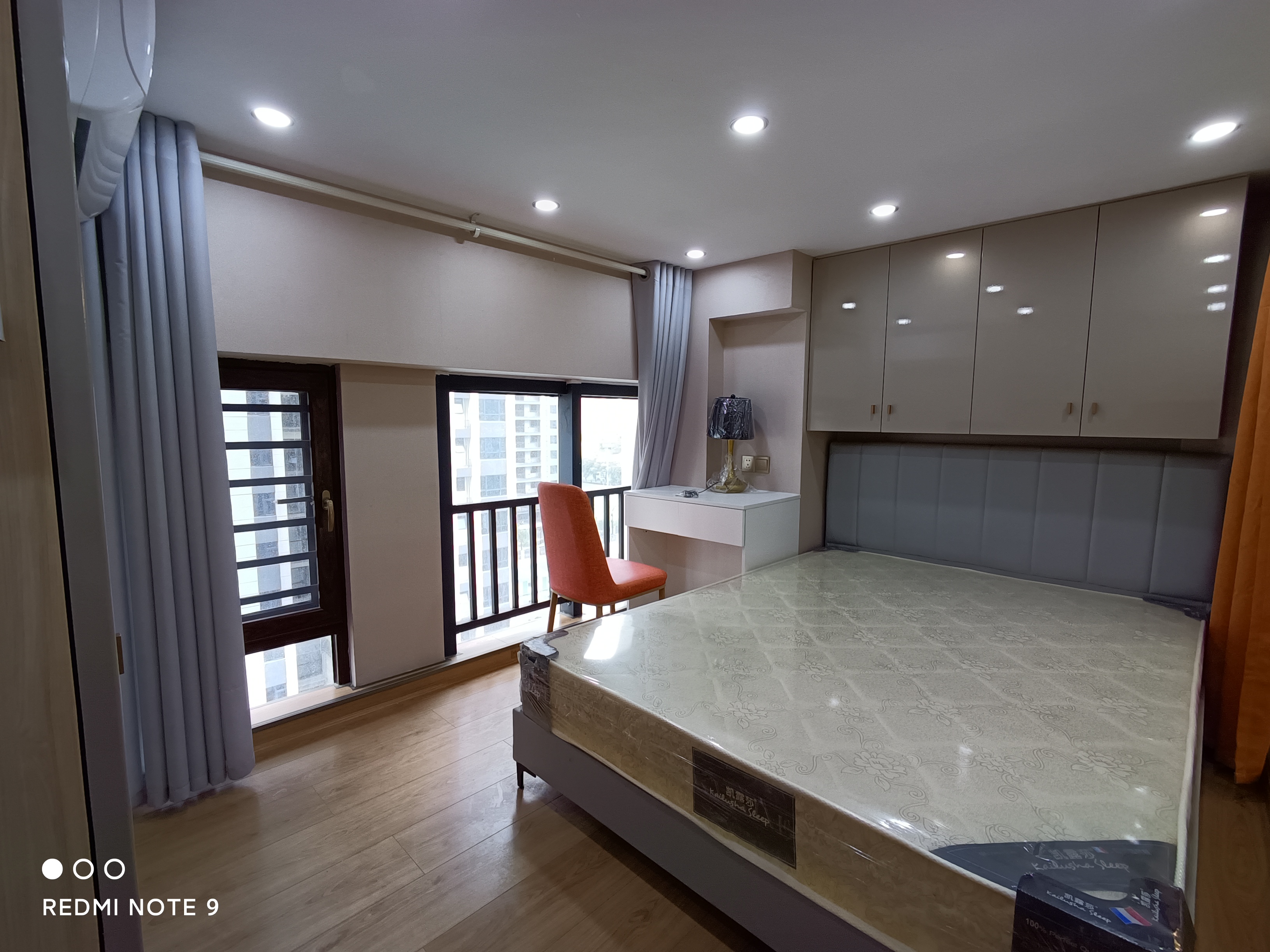 青春里  1室0厅0卫    1800.0元/月室内图