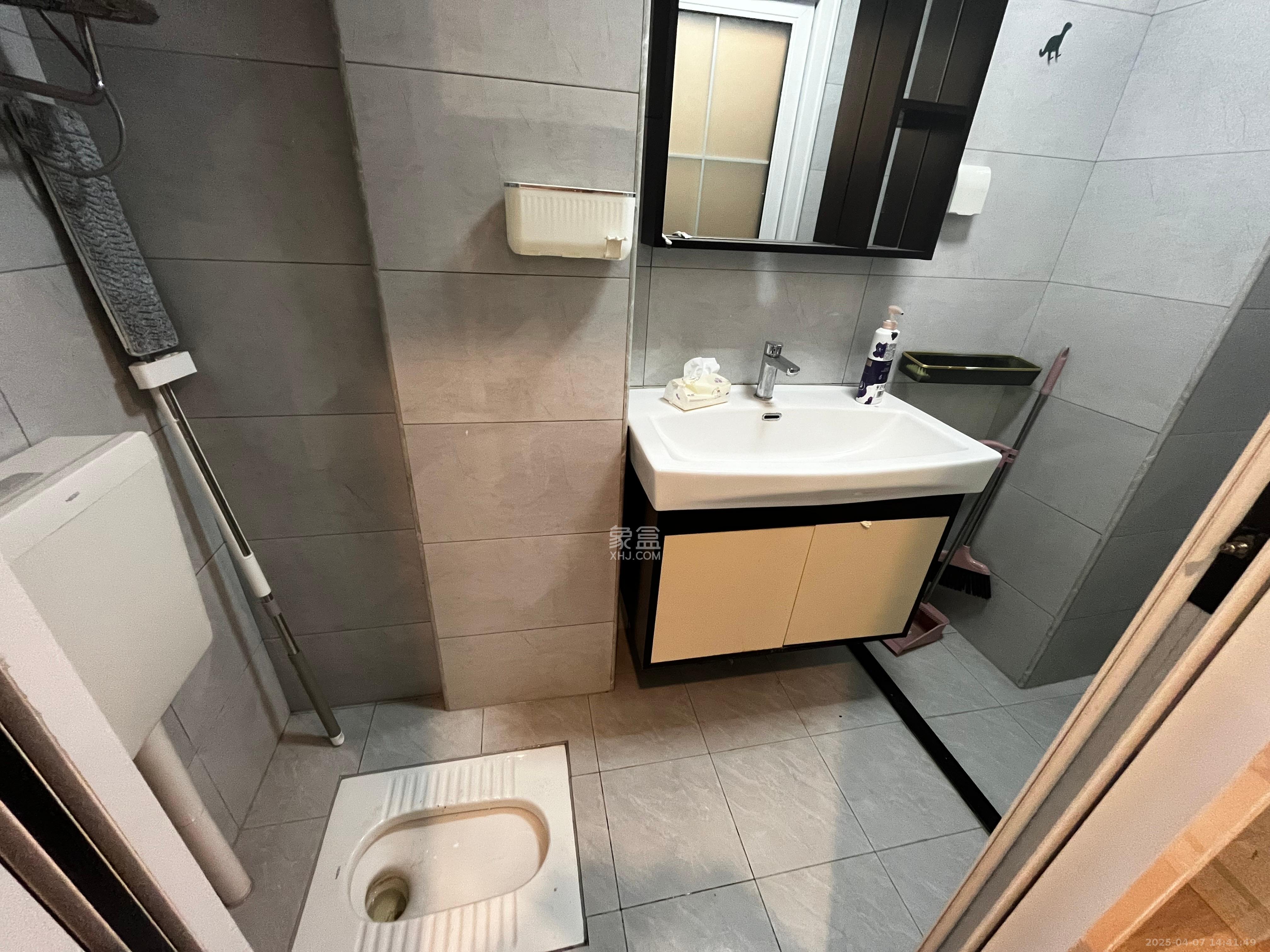 长沙高铁吾悦广场 1室1厅1卫 1600.0元/月 长沙高铁吾悦广场 1室1厅1卫 1600.0元/月室内图