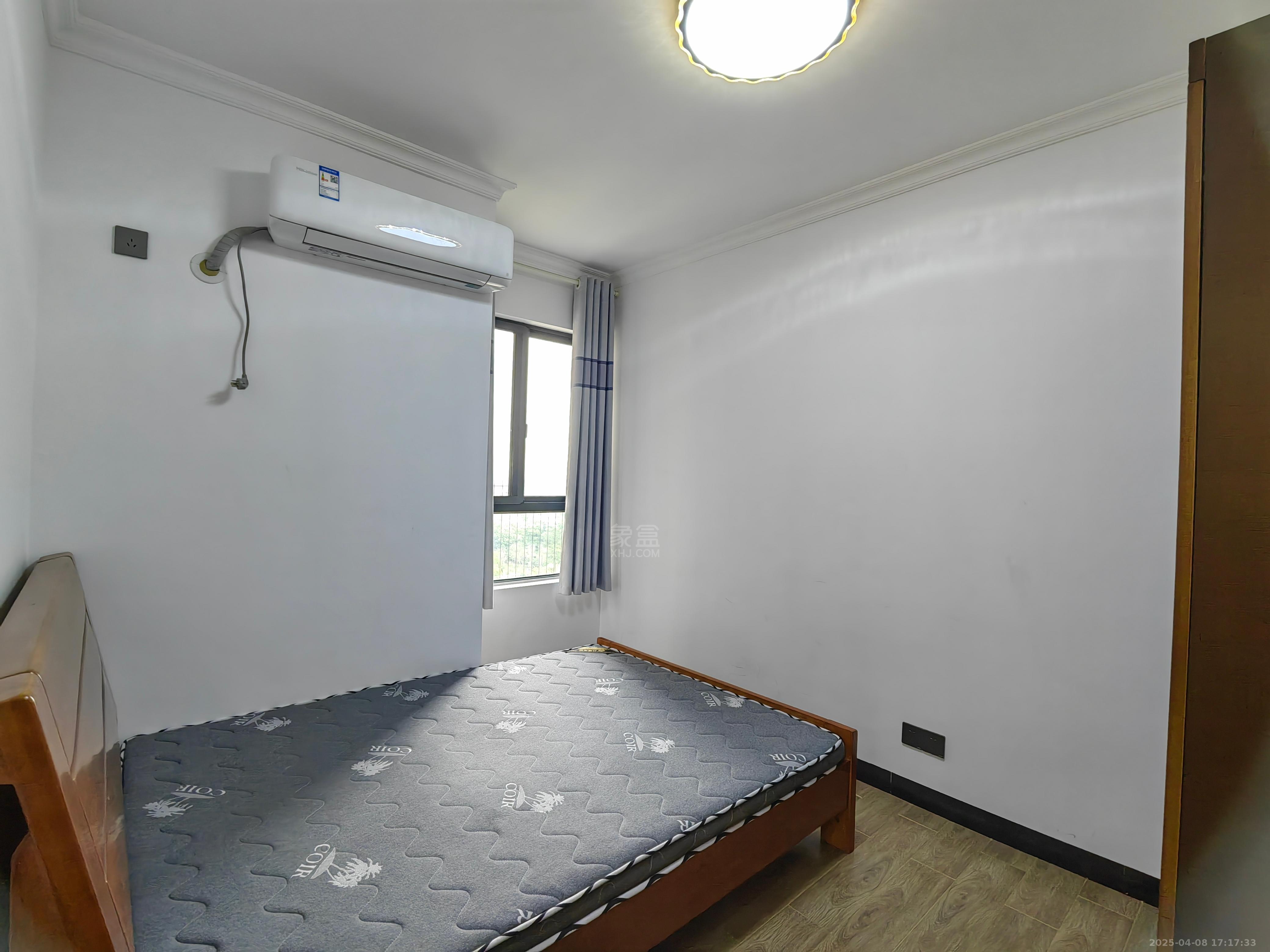 时代新城(翰林府) 3室2厅1卫 1600.0元/月 时代新城(翰林府) 3室2厅1卫 1600.0元/月室内图