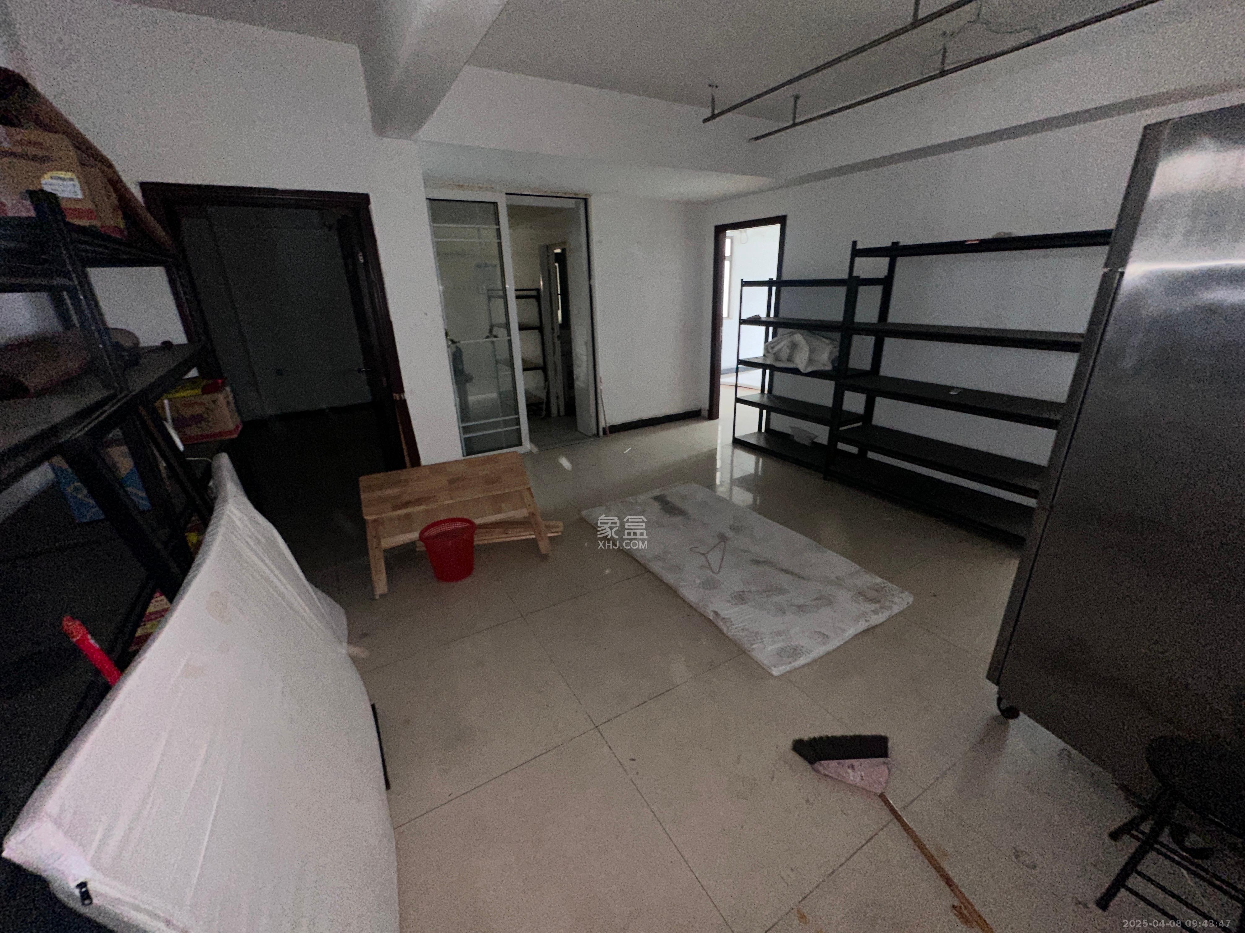 金烨融府 2室1厅1卫 3200.0元/月 金烨融府 2室1厅1卫 3200.0元/月室内图