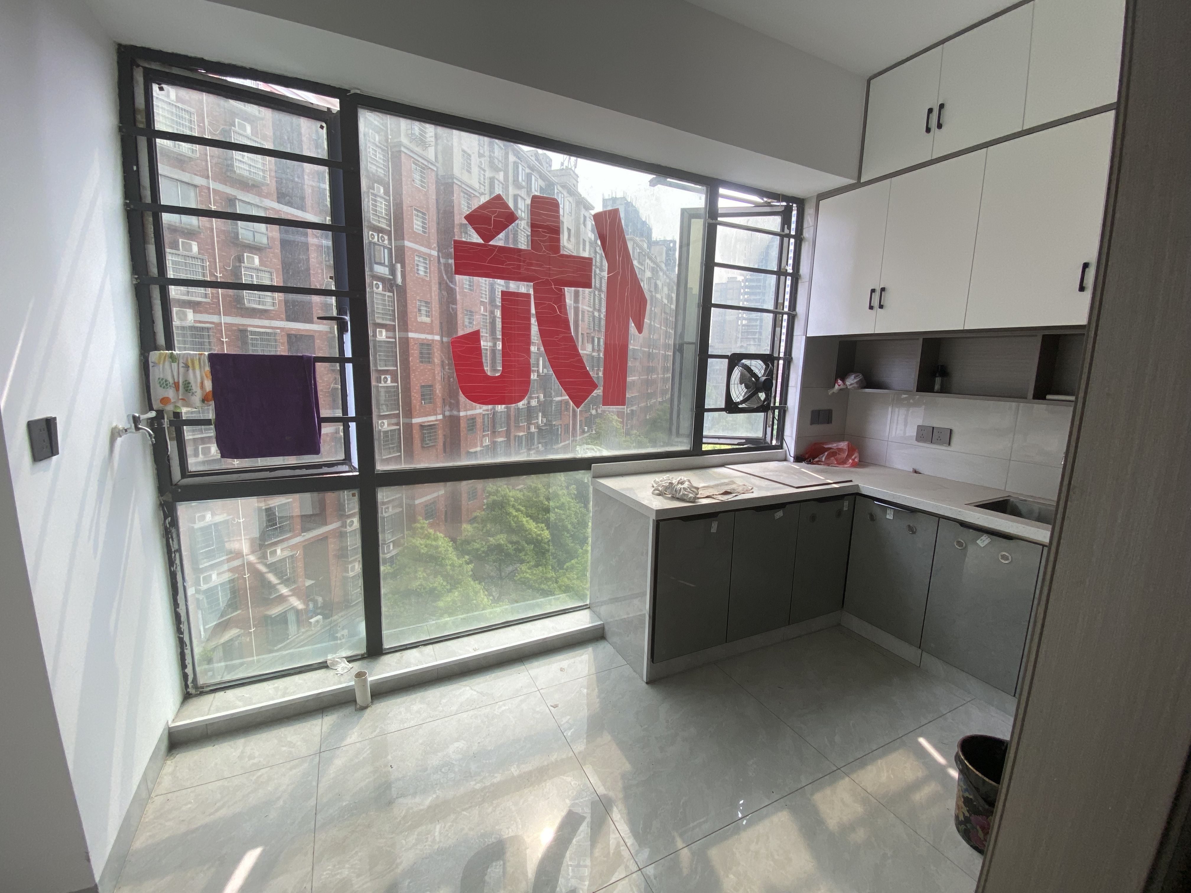 九圆大厦 1室1厅1卫 800.0元/月 九圆大厦 1室1厅1卫 800.0元/月室内图