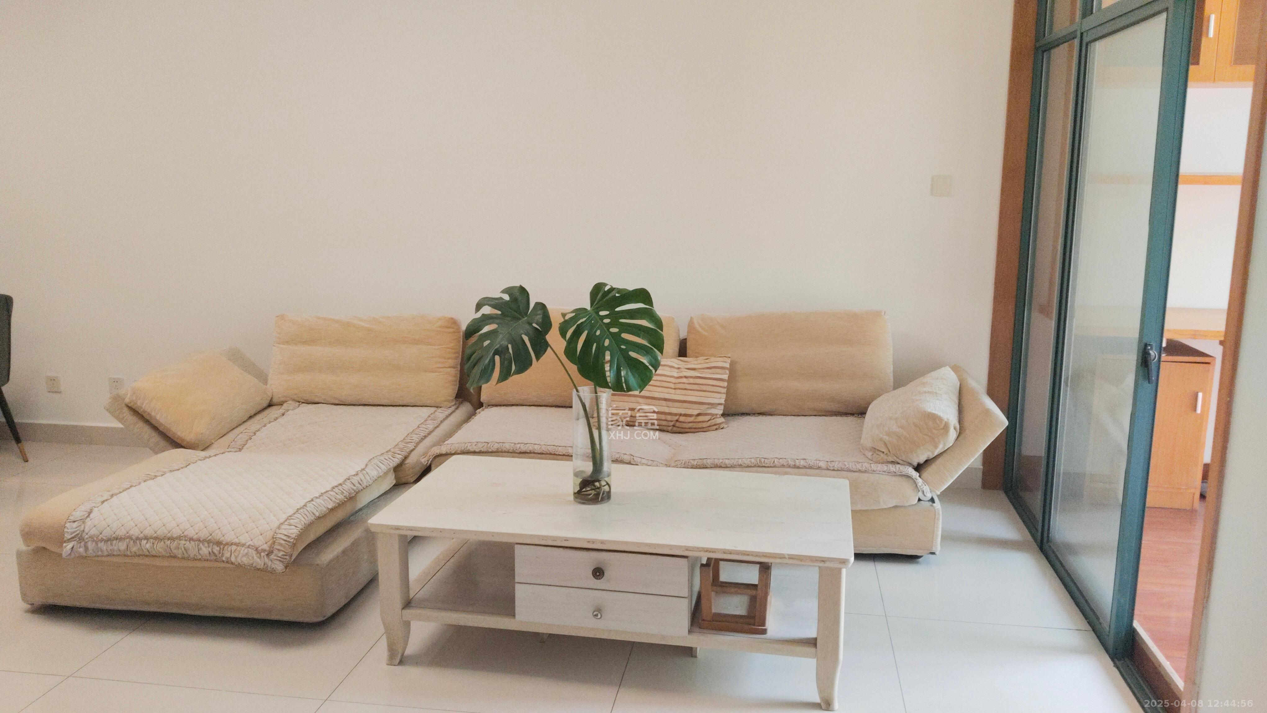 东来苑 3室2厅1卫 3200.0元/月 东来苑 3室2厅1卫 3200.0元/月室内图