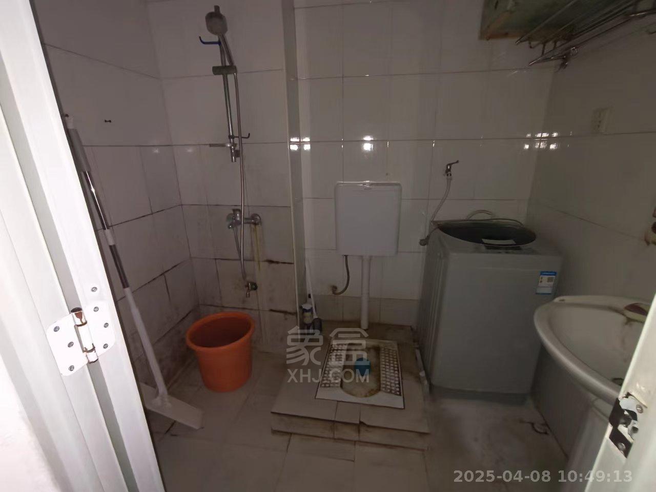 庐山春天大厦（和一宾馆）  1室1厅1卫   700.00元/月室内图
