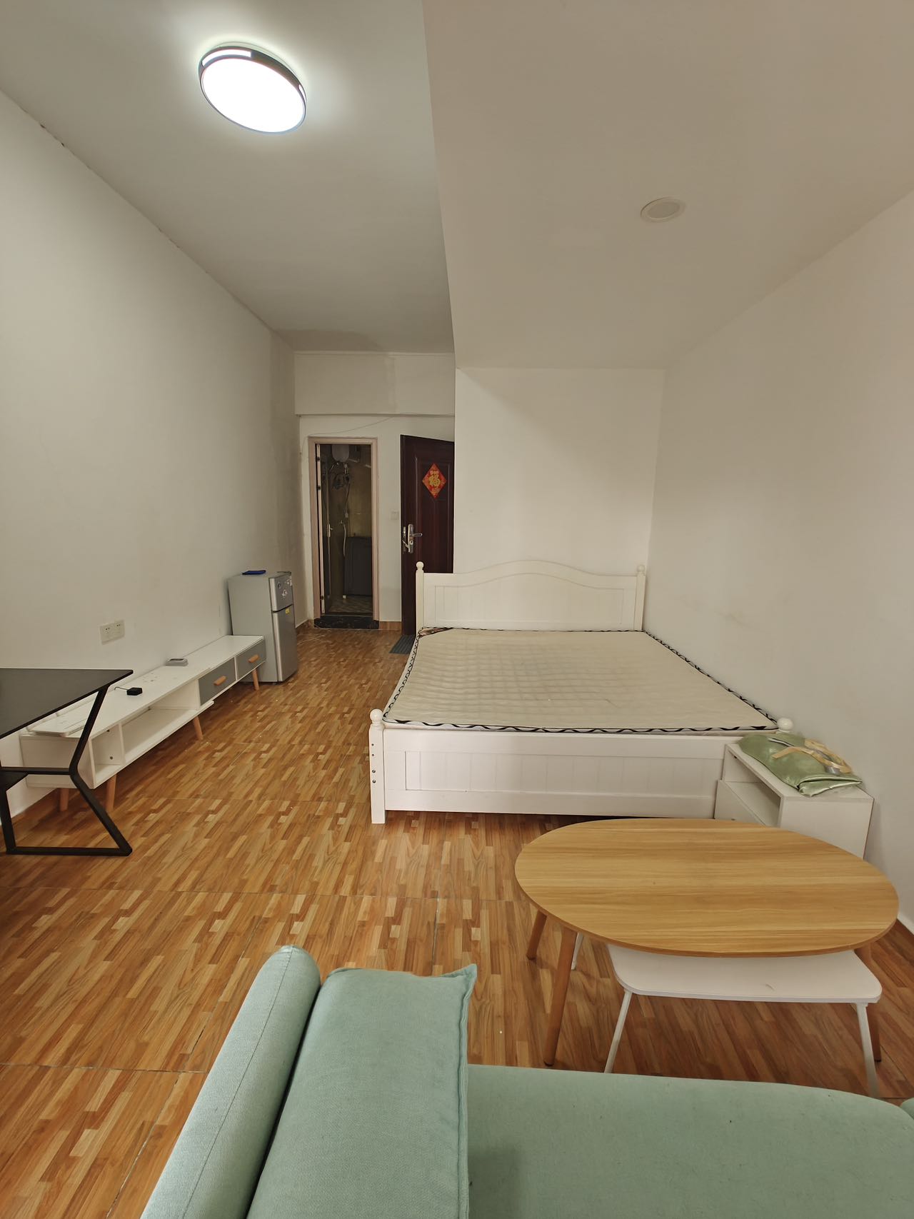 海深国际大厦 1室0厅0卫 1300.0元/月 海深国际大厦 1室0厅0卫 1300.0元/月室内图