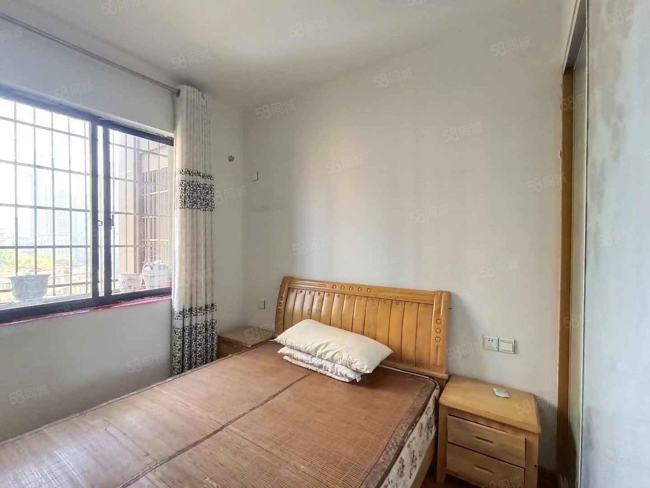 亿豪名园 3室2厅2卫 1500.0元/月 亿豪名园 3室2厅2卫 1500.0元/月室内图