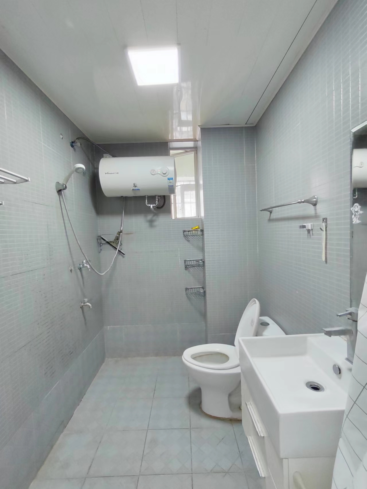 蔚兰天成 1室1厅1卫 90.0万 蔚兰天成 1室1厅1卫 90.0万室内图