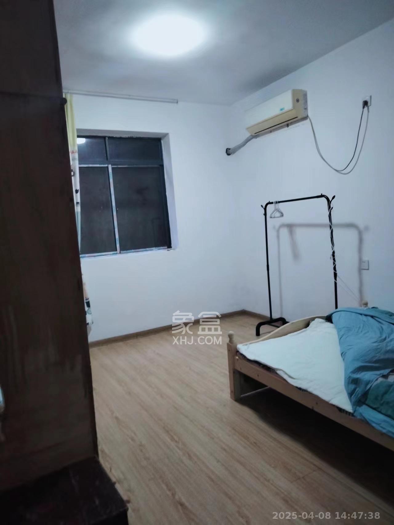 妹子山社区（曙光社区）  3室1厅1卫   1700.00元/月室内图