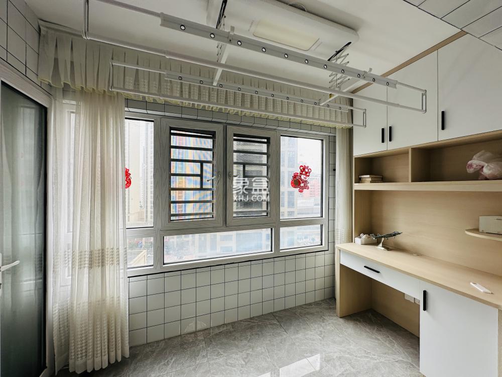 耀江西岸公馆 3室2厅2卫 260.0万 耀江西岸公馆 3室2厅2卫 260.0万室内图