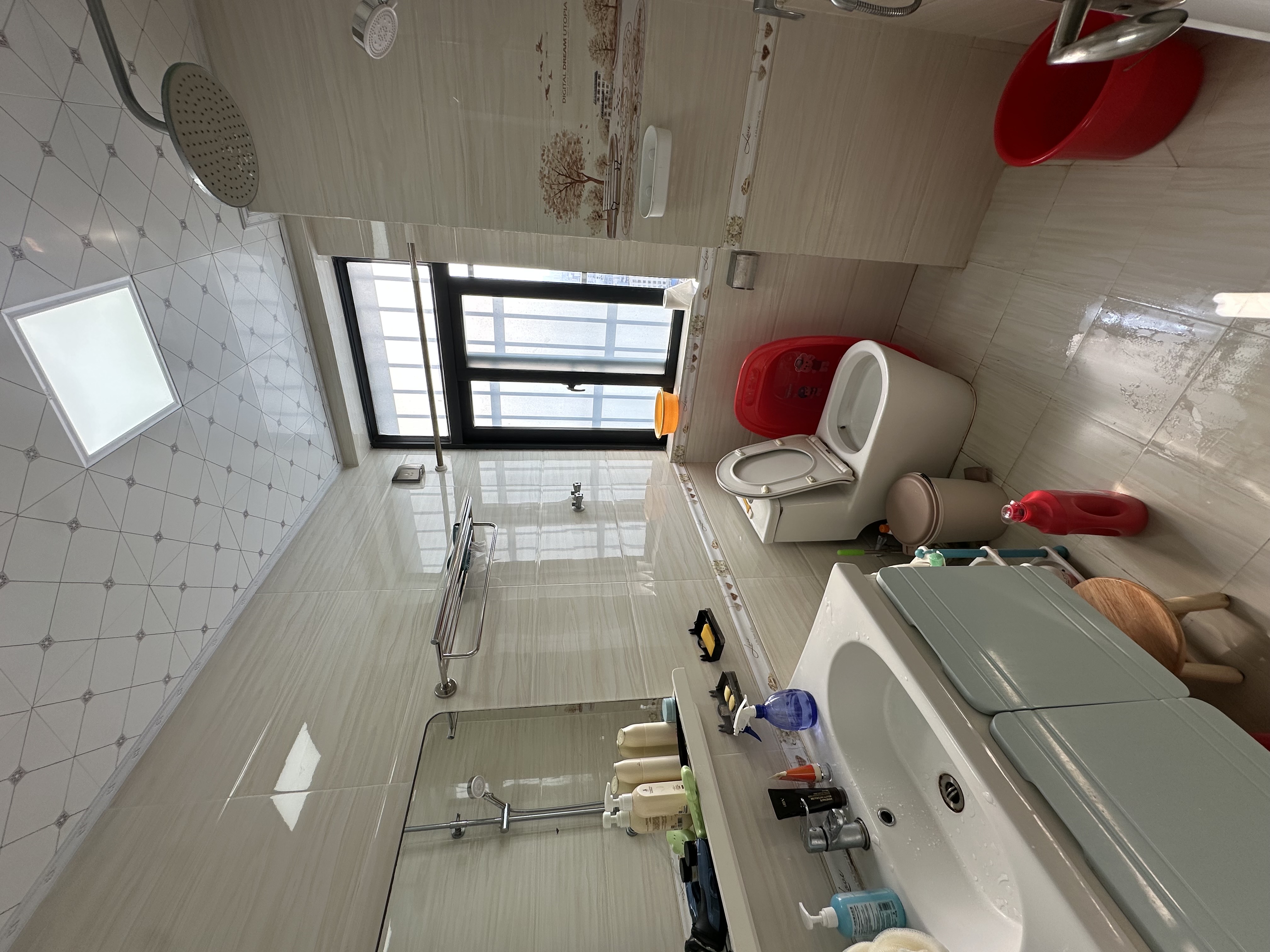 滨江熙岸小区  2室2厅1卫   118.00万客厅