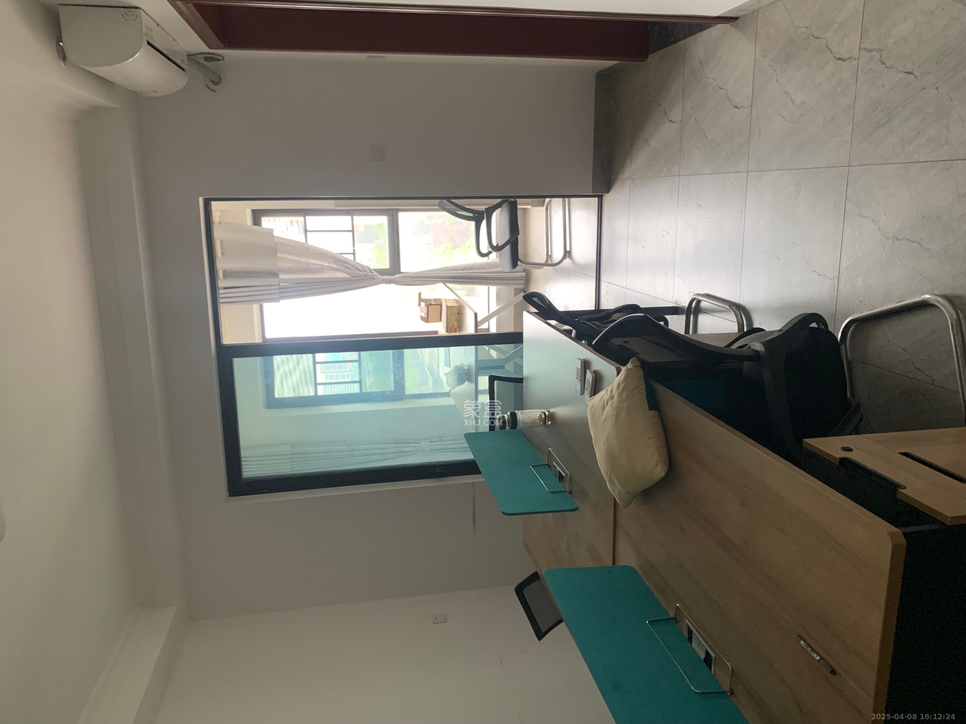 中海新城熙岸(中信新城五期)  1室1厅1卫    1850.0元/月 中海新城熙岸(中信新城五期)  1室1厅1卫    1850.0元/月