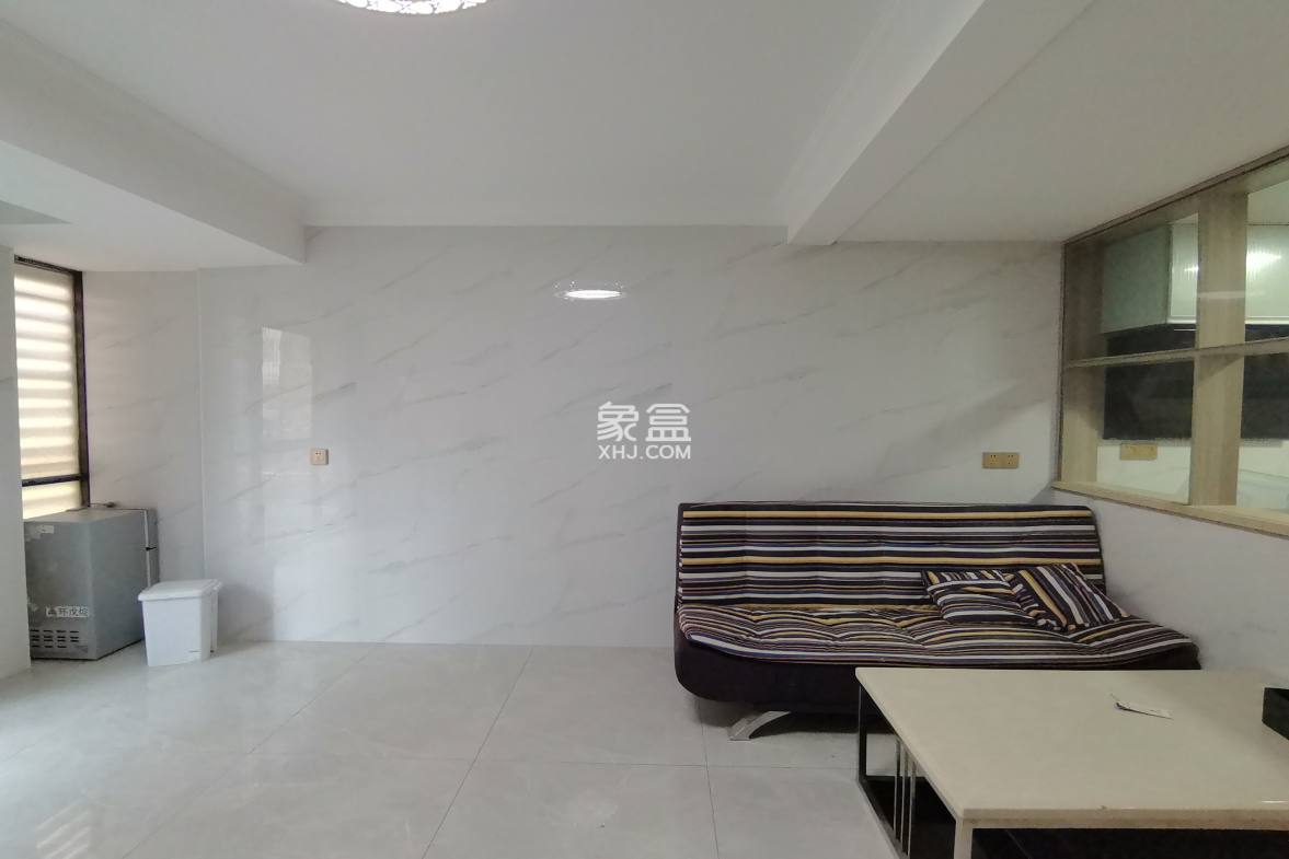 金钟时代城 1室1厅1卫 1600.00元/月 金钟时代城 1室1厅1卫 1600.00元/月室内图