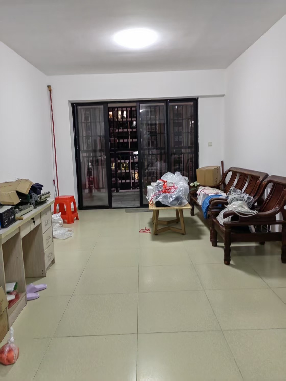 盛达景都三期  3室2厅2卫   2800.00元/月室内图