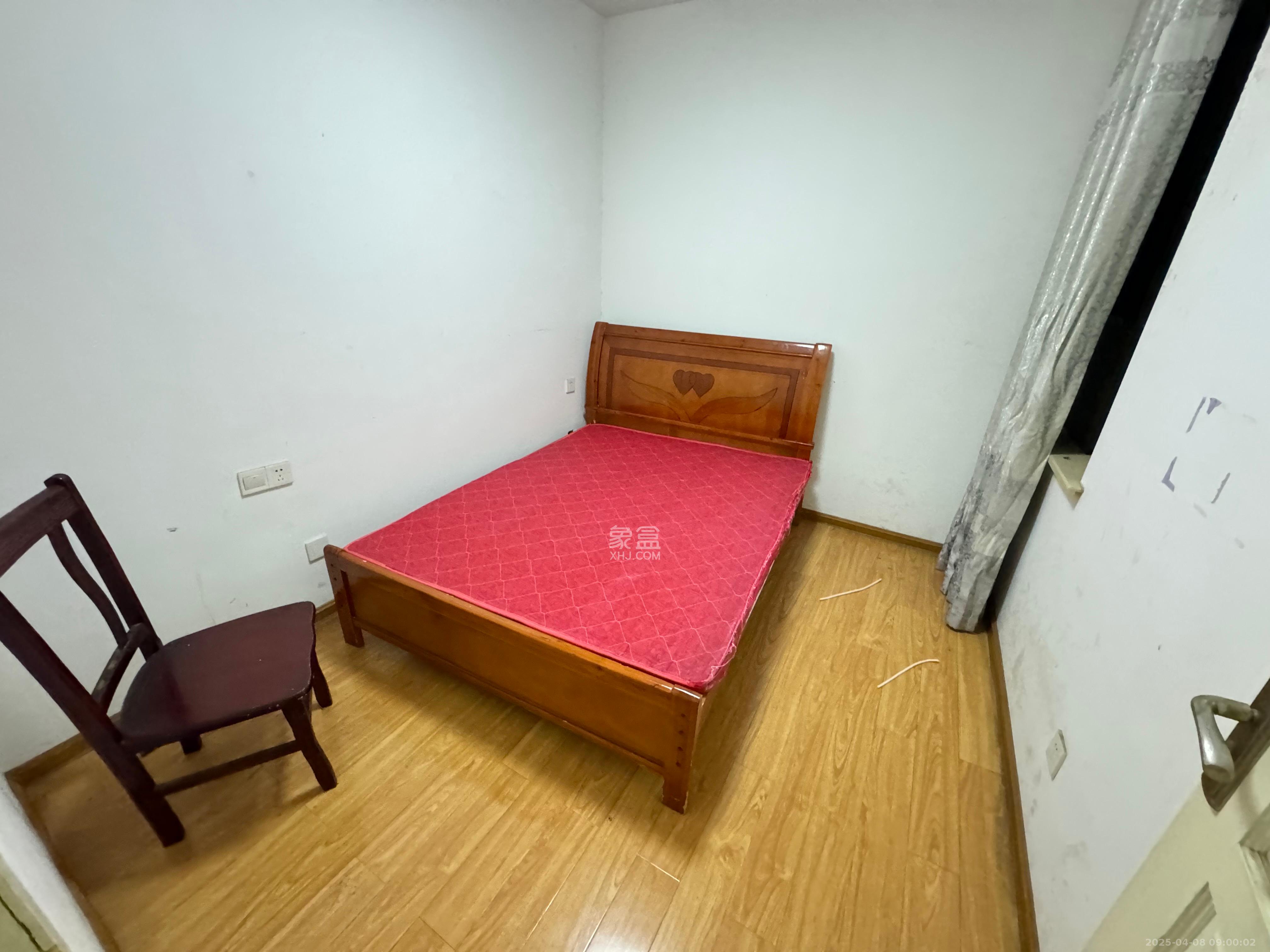 北京御园一二期(国泰嘉园)  3室2厅1卫    1900.0元/月 北京御园一二期(国泰嘉园)  3室2厅1卫    1900.0元/月室内图