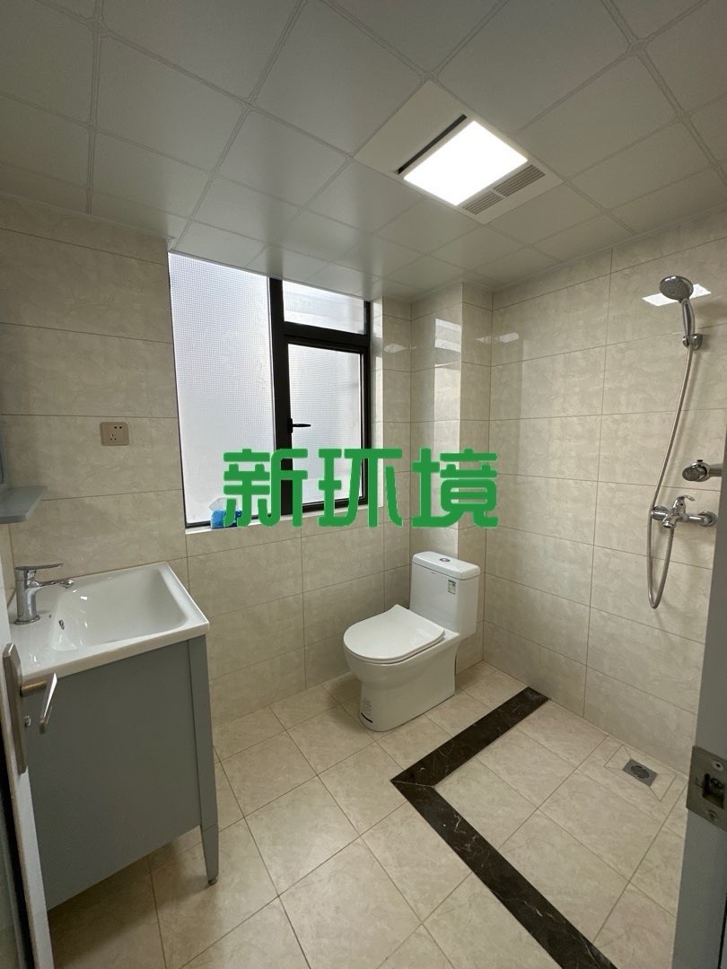 福天华府  3室2厅2卫   2500.00元/月室内图