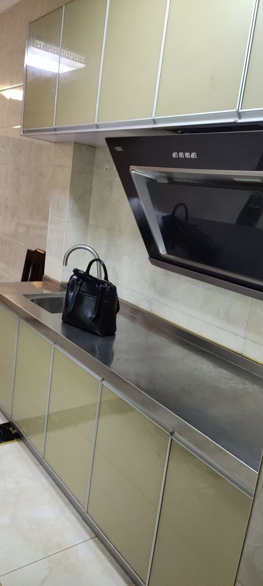 梓湖东城  1室1厅1卫    800.0元/月 梓湖东城  1室1厅1卫    800.0元/月室内图