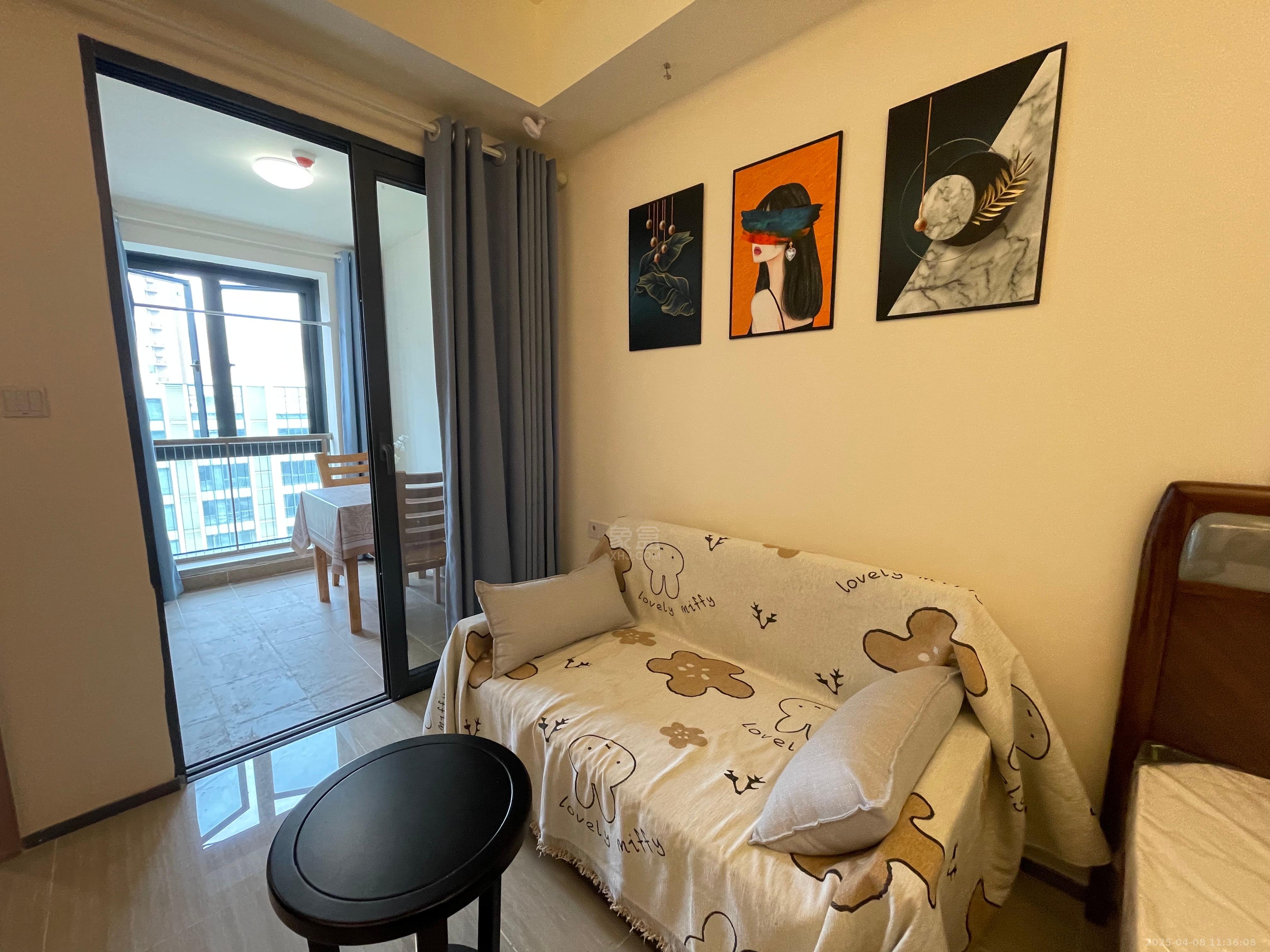 恒大华府 1室0厅0卫 1500.0元/月 恒大华府 1室0厅0卫 1500.0元/月室内图