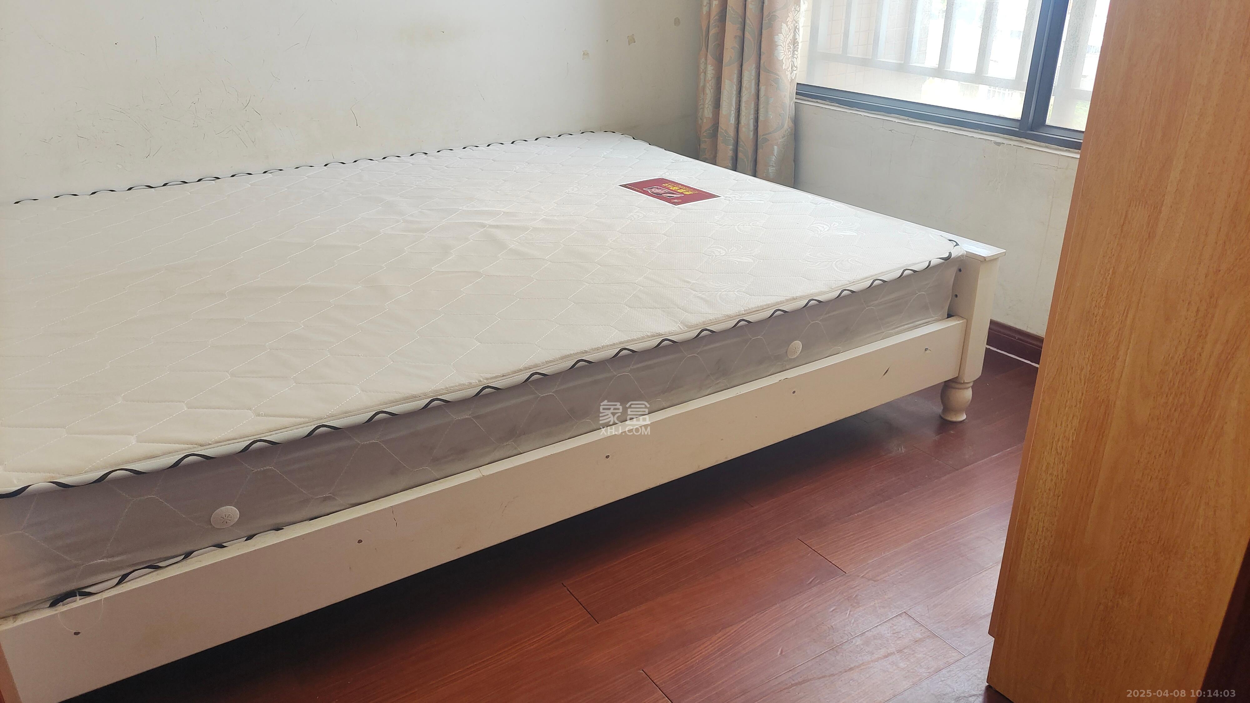 香樟兰亭(朗峰苑) 1室1厅1卫 1400.0元/月 香樟兰亭(朗峰苑) 1室1厅1卫 1400.0元/月室内图