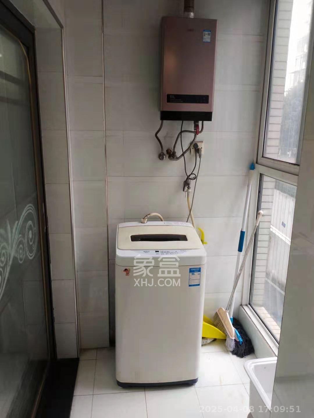 山语城一期 3室2厅1卫 1800.0元/月 山语城一期 3室2厅1卫 1800.0元/月室内图