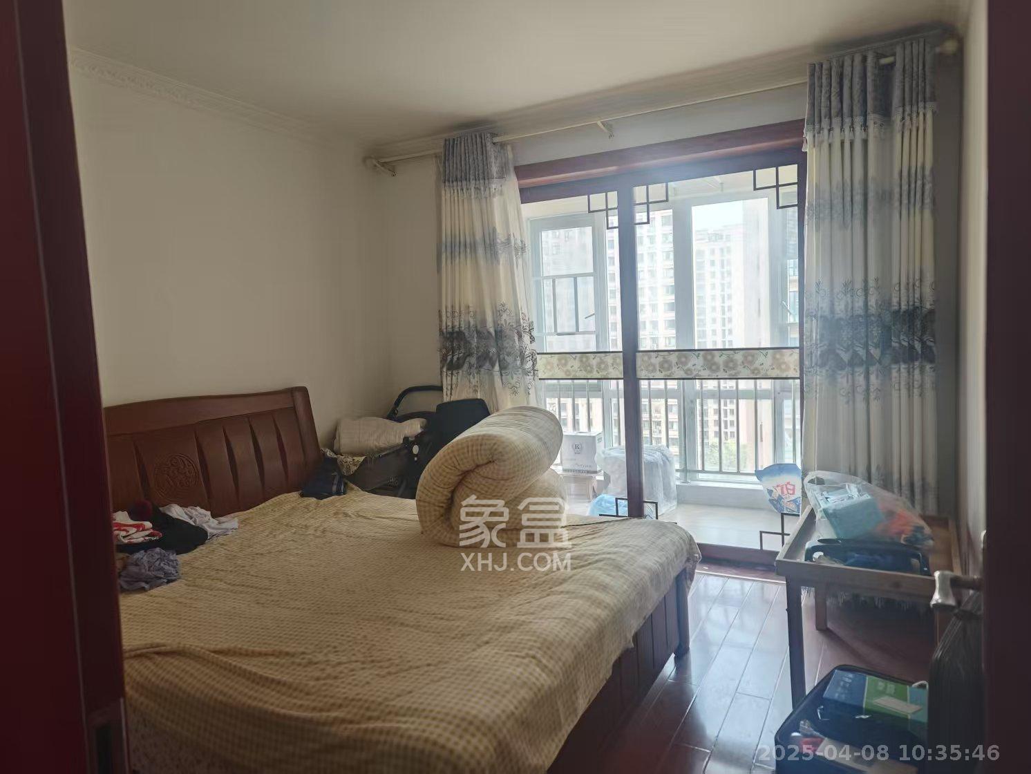 丽发新城 2室1厅1卫 1800.0元/月 丽发新城 2室1厅1卫 1800.0元/月室内图