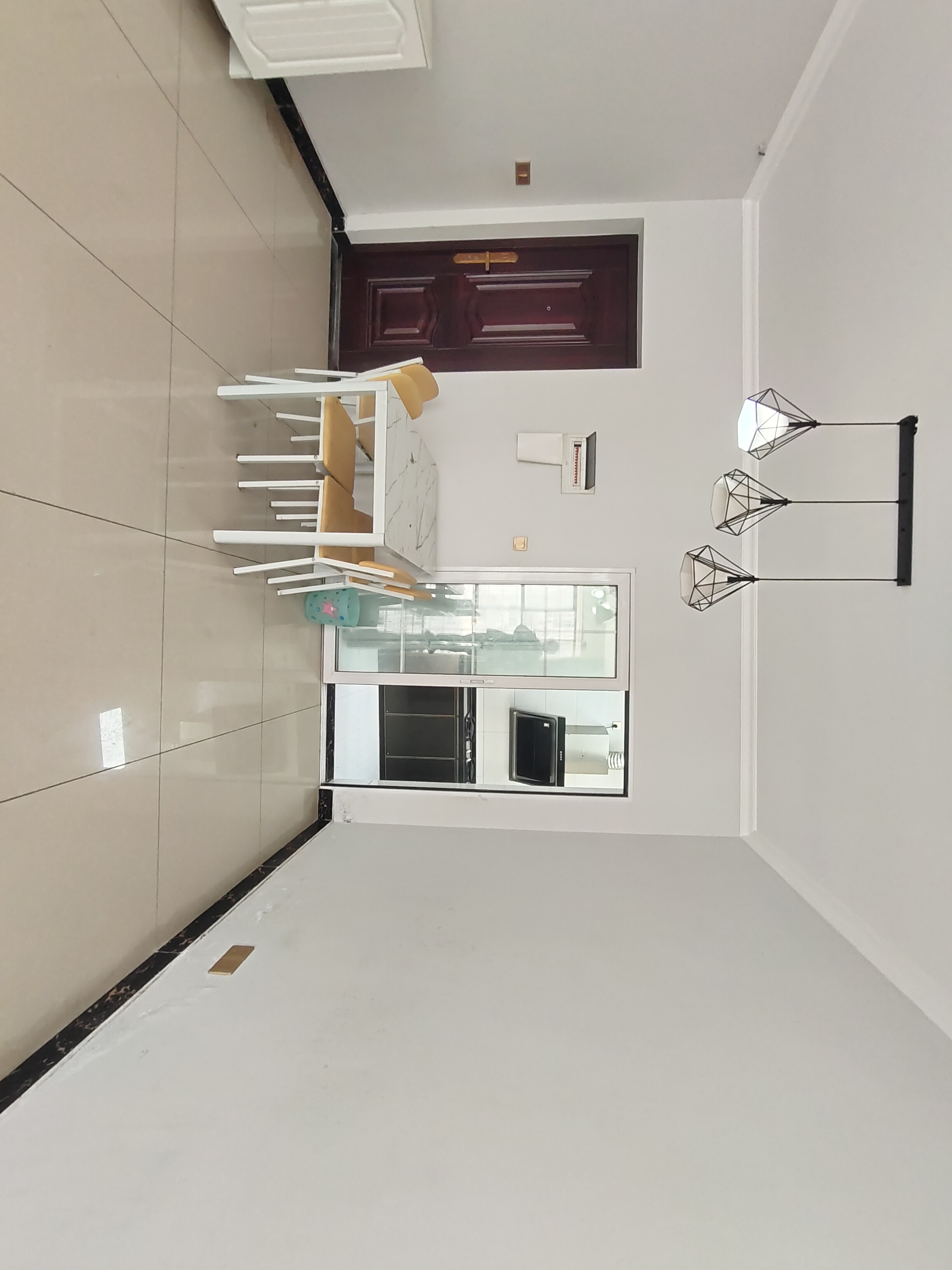 熙城春天  2室2厅1卫    45.68万 熙城春天  2室2厅1卫    45.68万客厅