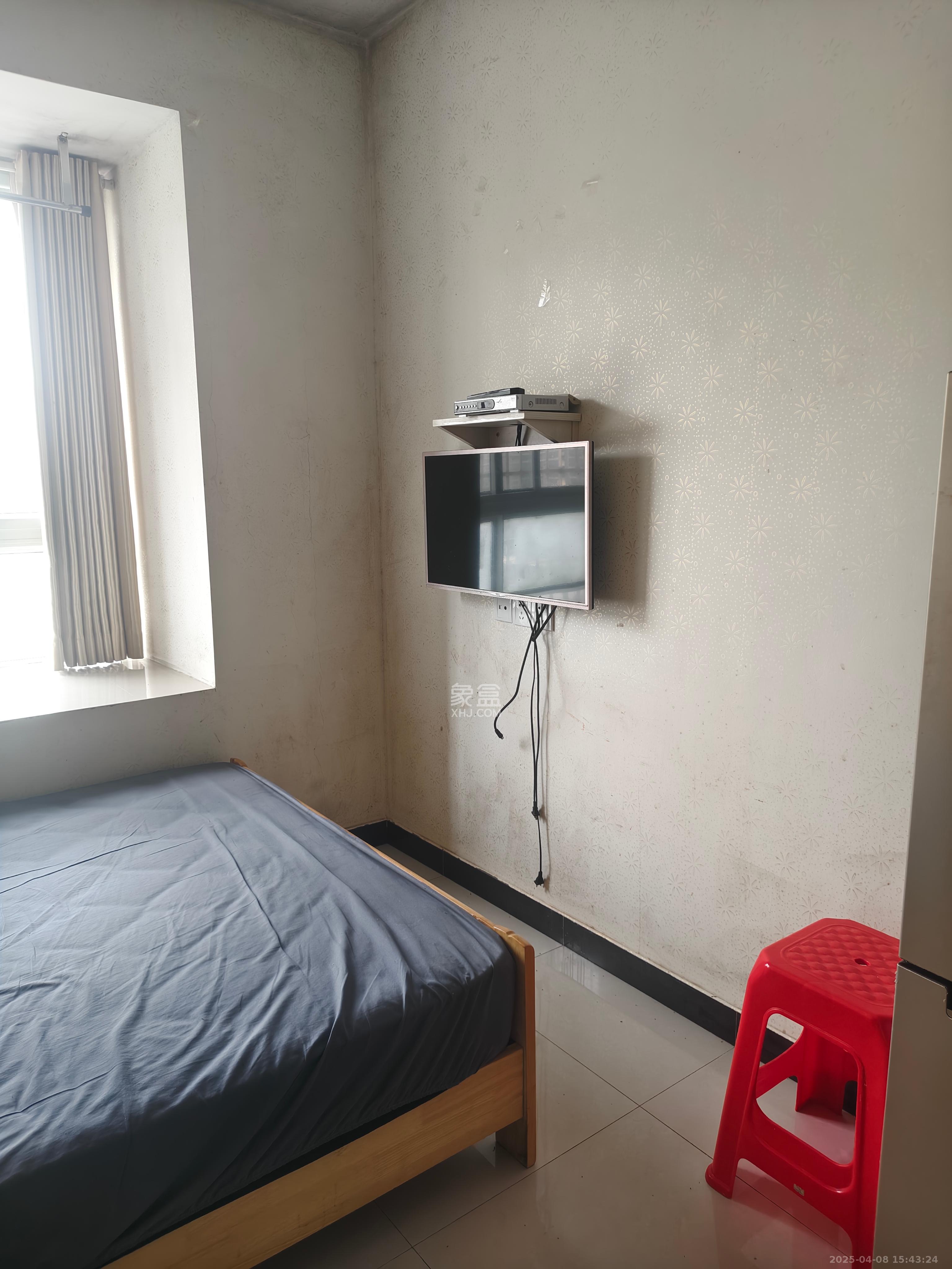 柏家塘小区 0室0厅1卫 1100.0元/月 柏家塘小区 0室0厅1卫 1100.0元/月室内图