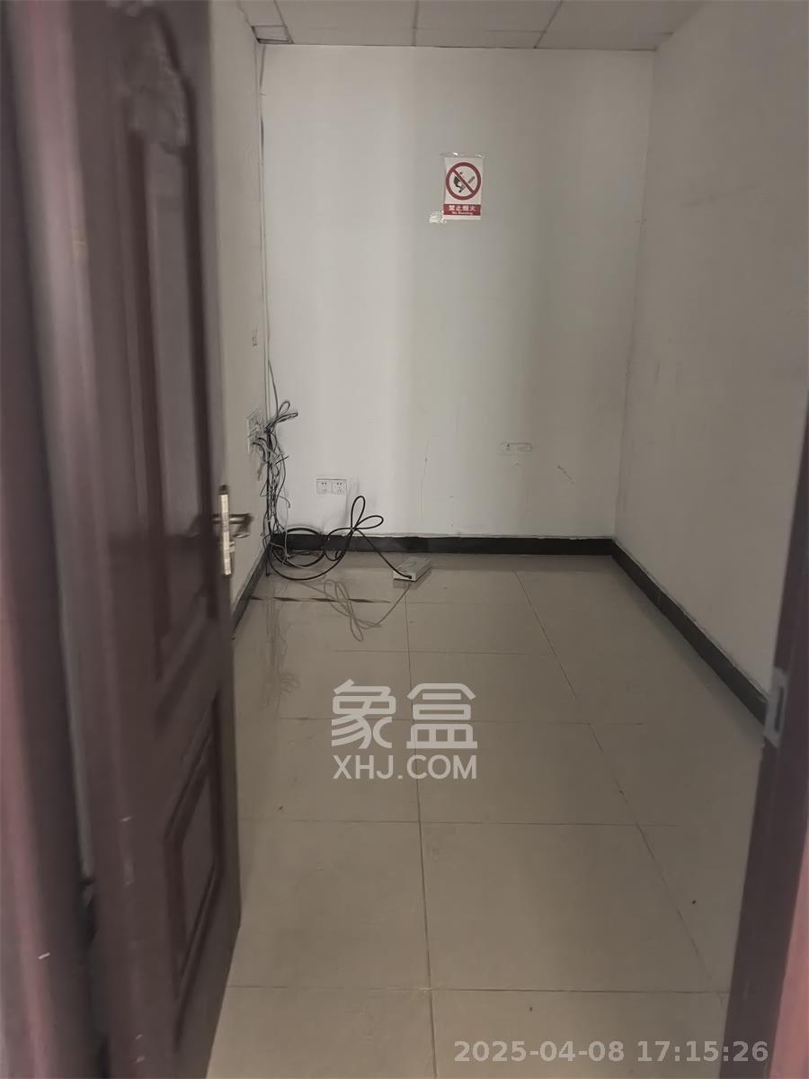 国际企业中心   345.67㎡      8500.0元/月室内图