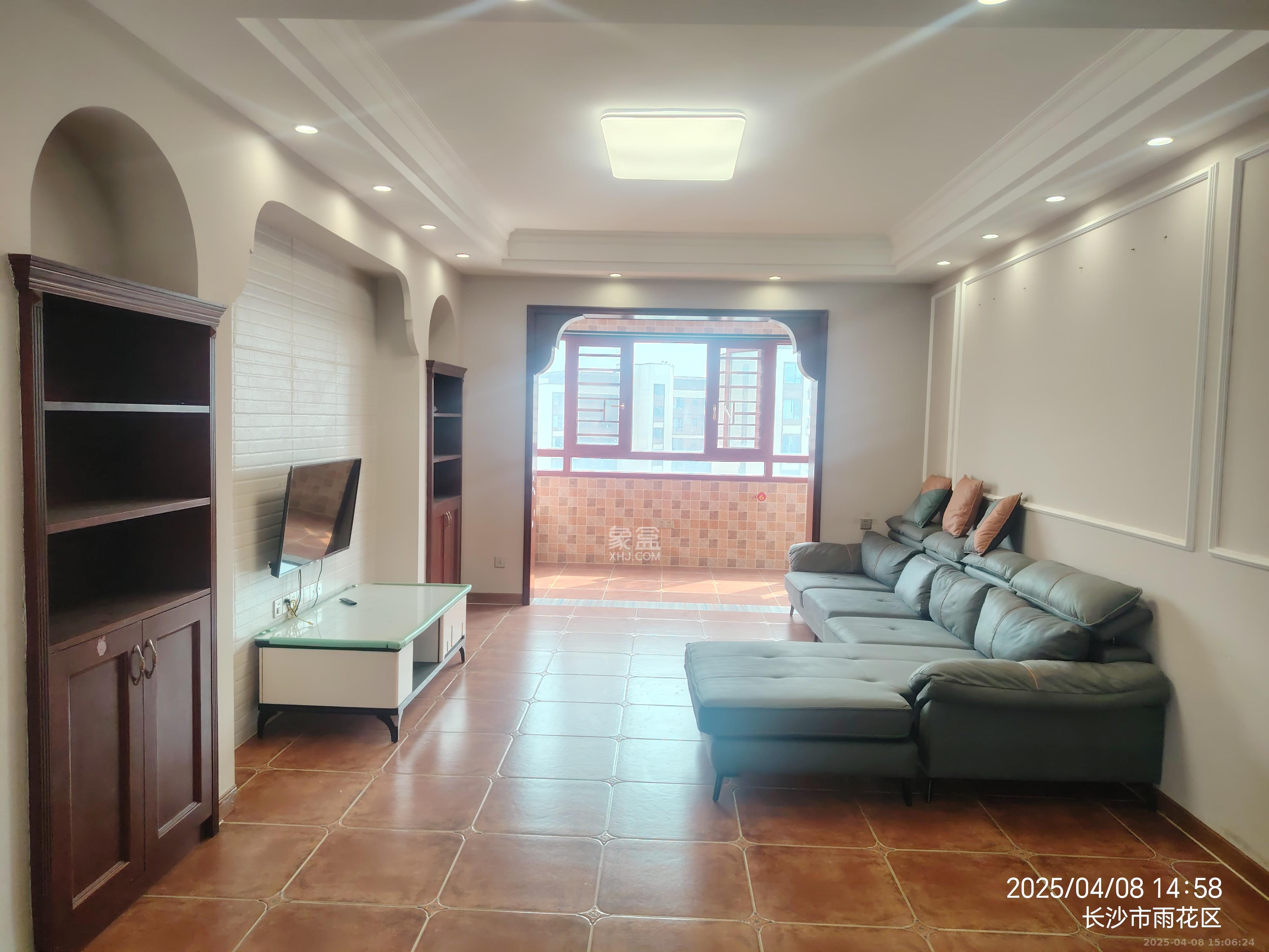 奥林匹克花园贡院一期  3室2厅2卫    2800.0元/月 奥林匹克花园贡院一期  3室2厅2卫    2800.0元/月