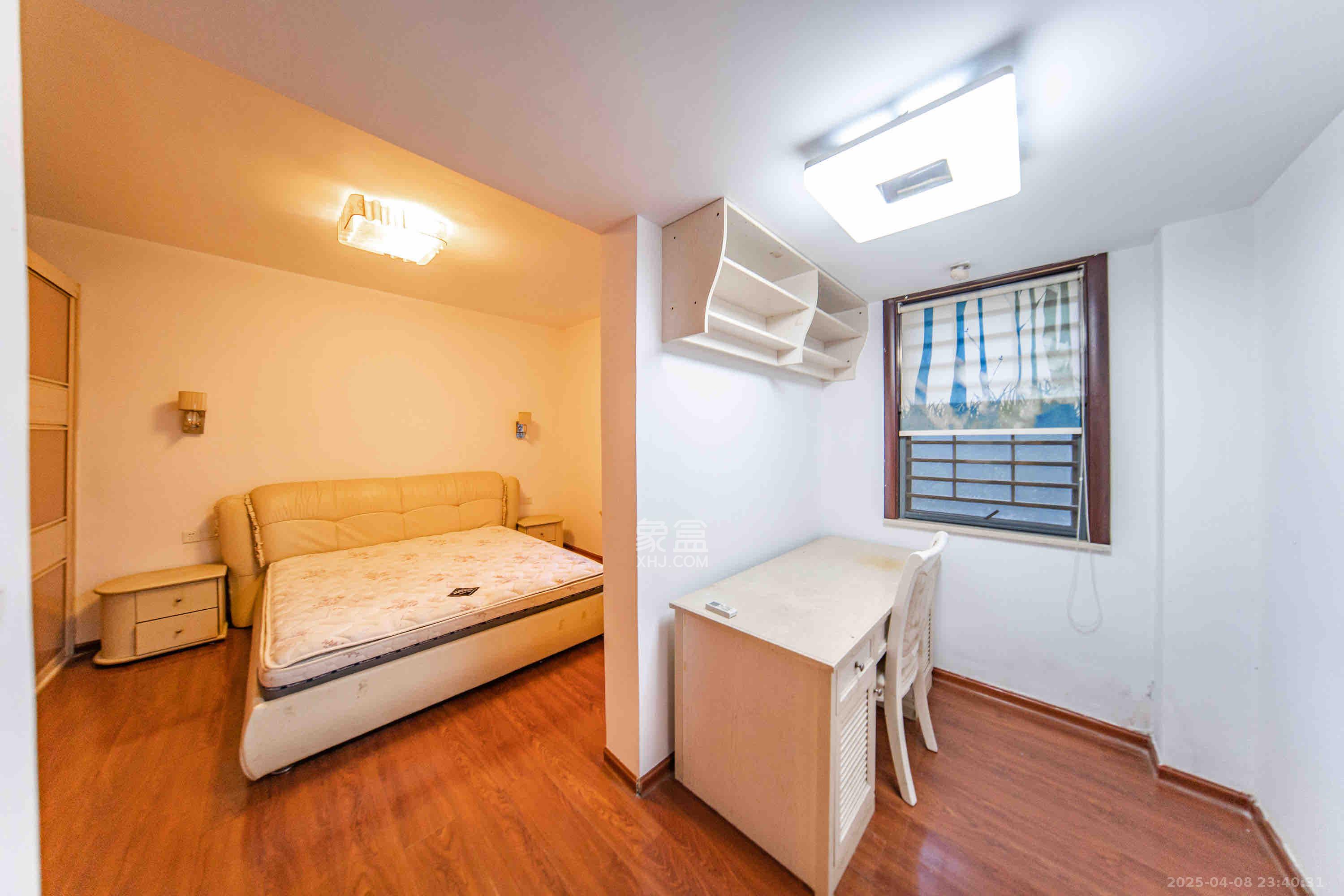 曙光泊岸 5室2厅2卫 5200.0元/月 曙光泊岸 5室2厅2卫 5200.0元/月室内图