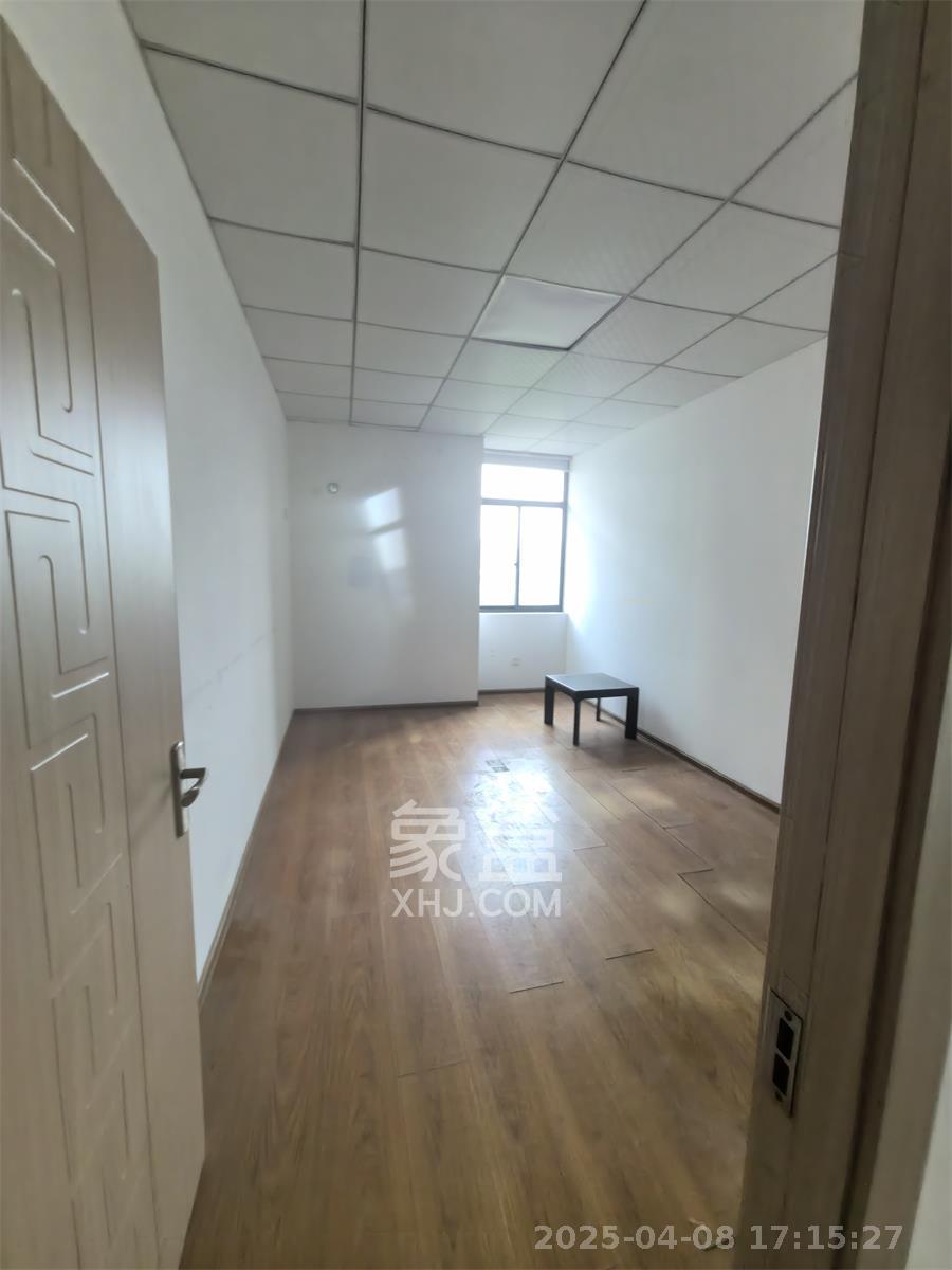 国际企业中心   345.67㎡      8500.0元/月室内图